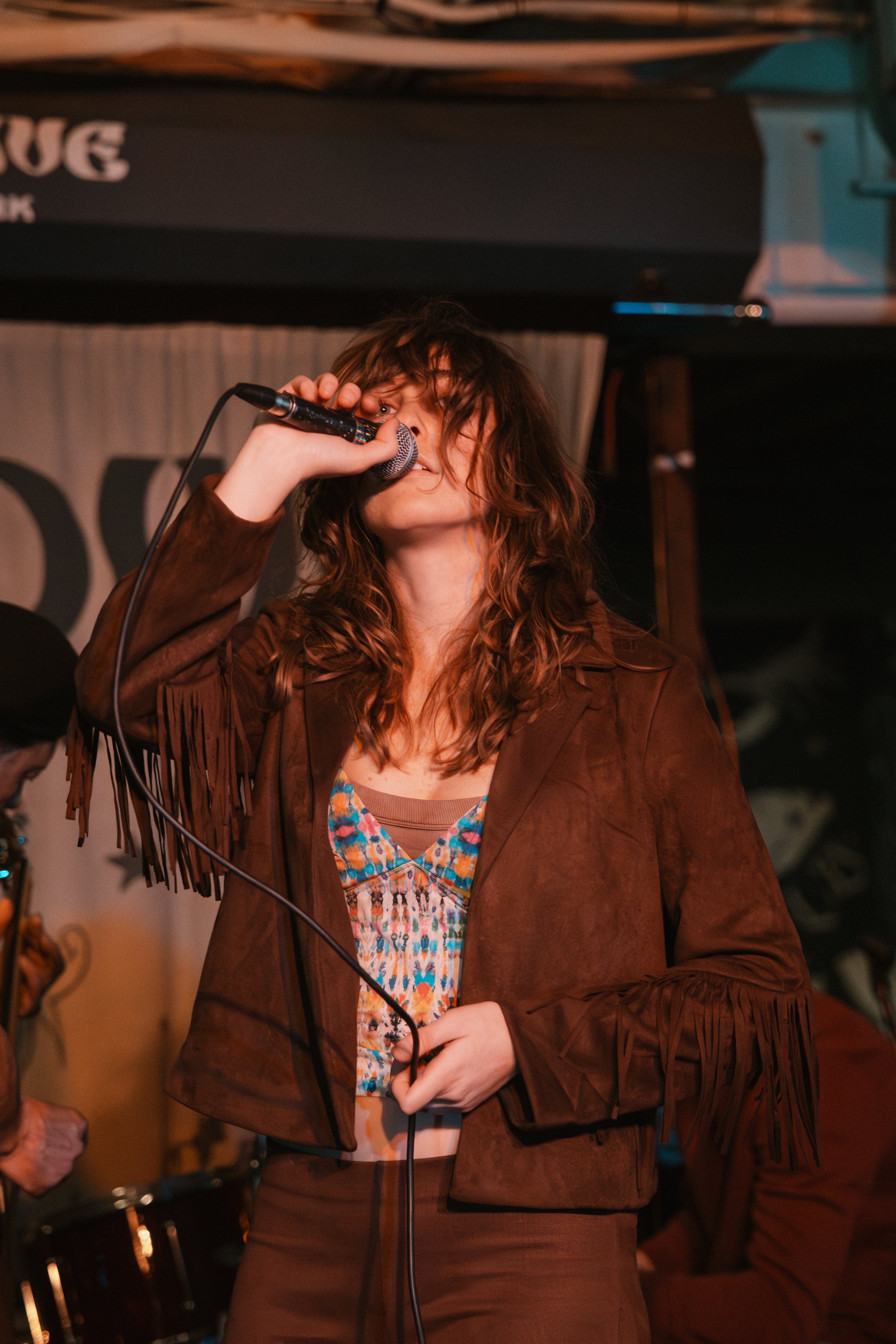 The Azures - 01-16-2026 - Low Dive @HoneyBriPhotos (9 of 10).jpg