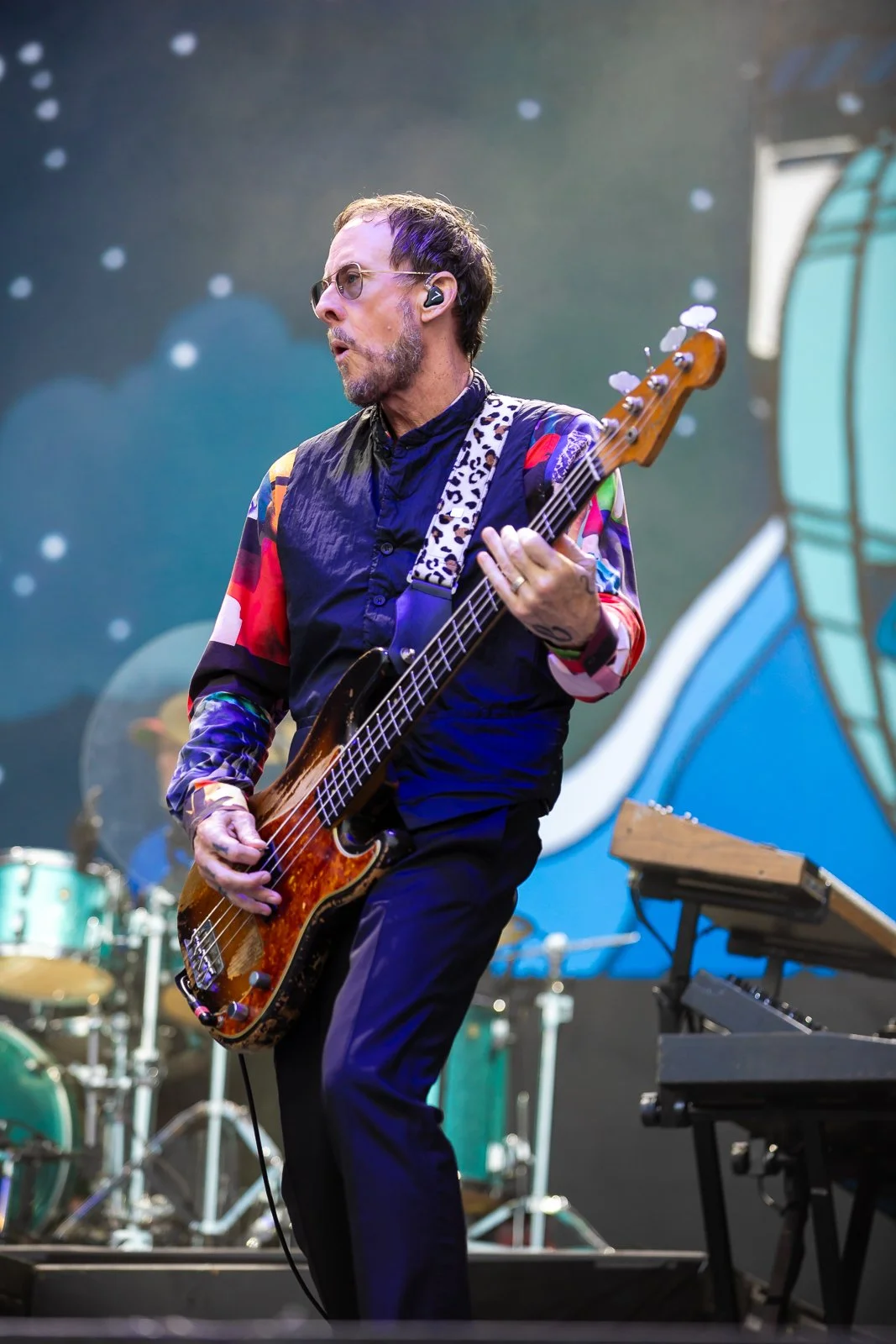 WEEZER-64441.jpg