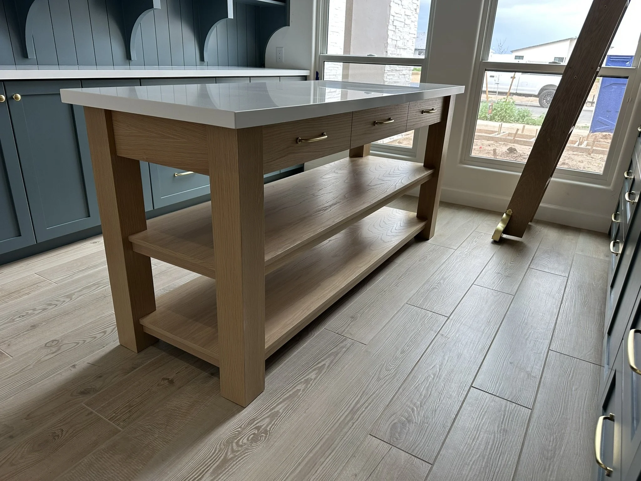 custom kitchen island, white oak