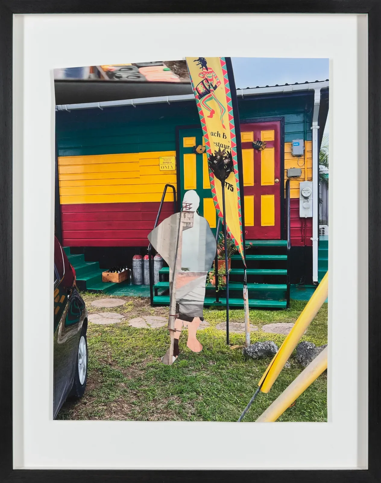 Longing and Belonging II, 2024 
30 x 41 cm 
