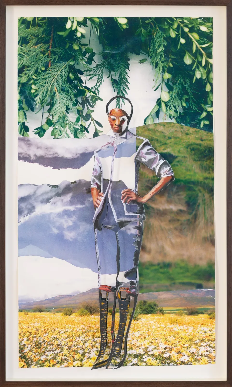 Still Standing, 2023 
114 x 63 cm 