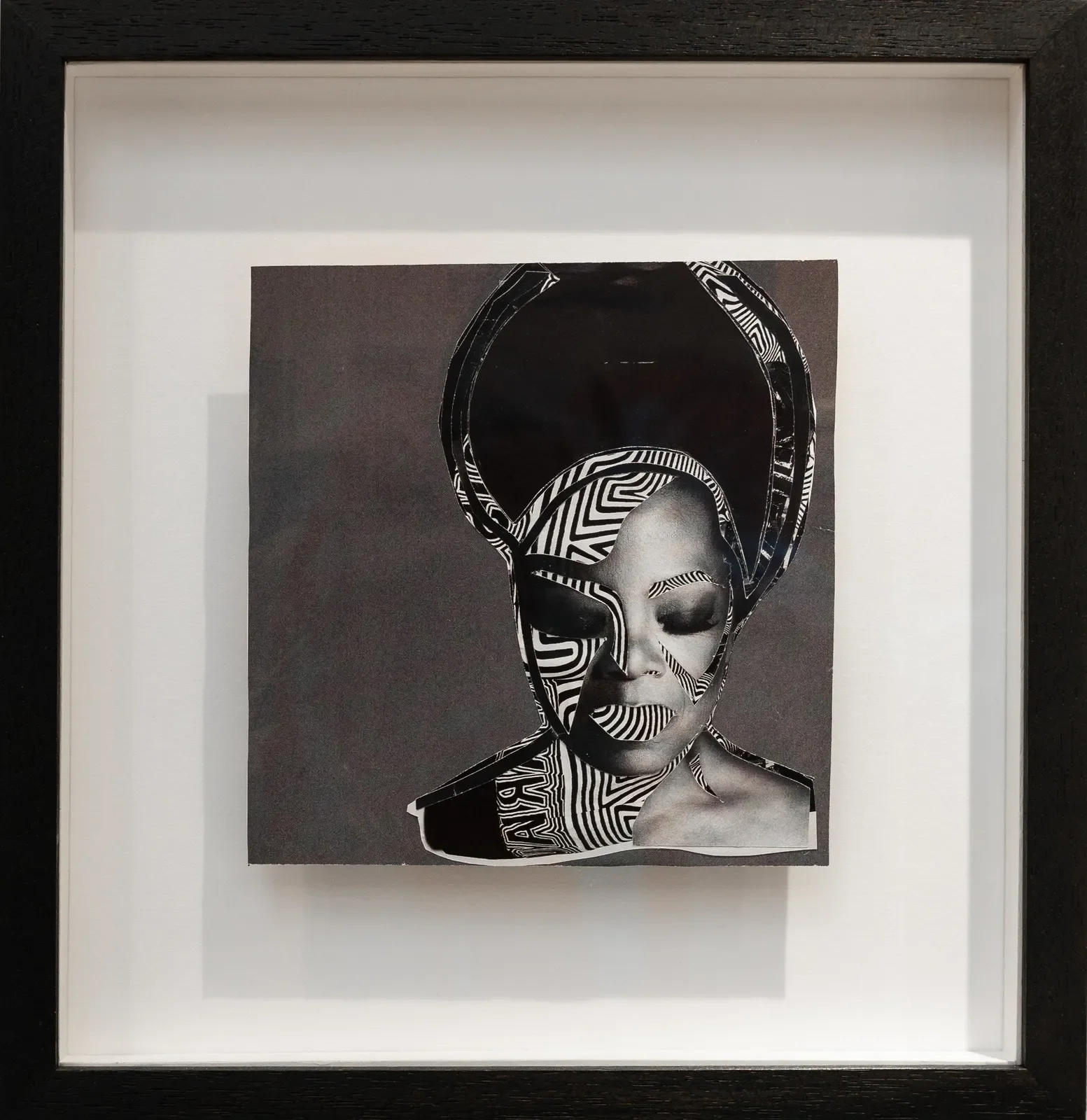 Inner Peace, 2019 
Papercut Giclee print on Archival Paper 
Frame - 26x27cm