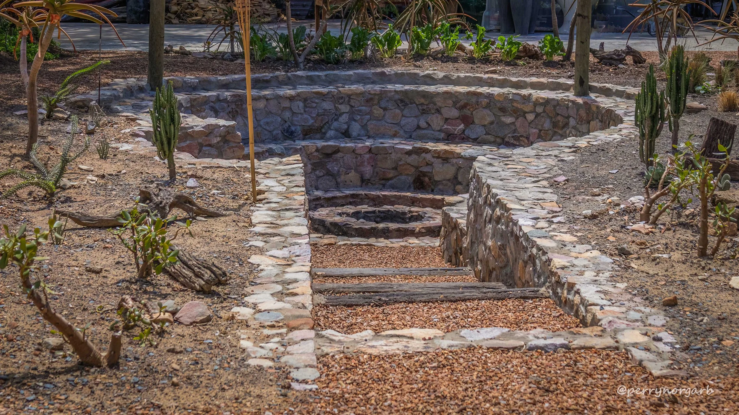 20260213 IMG_2957 16x9, braai, firepit, mont.jpg