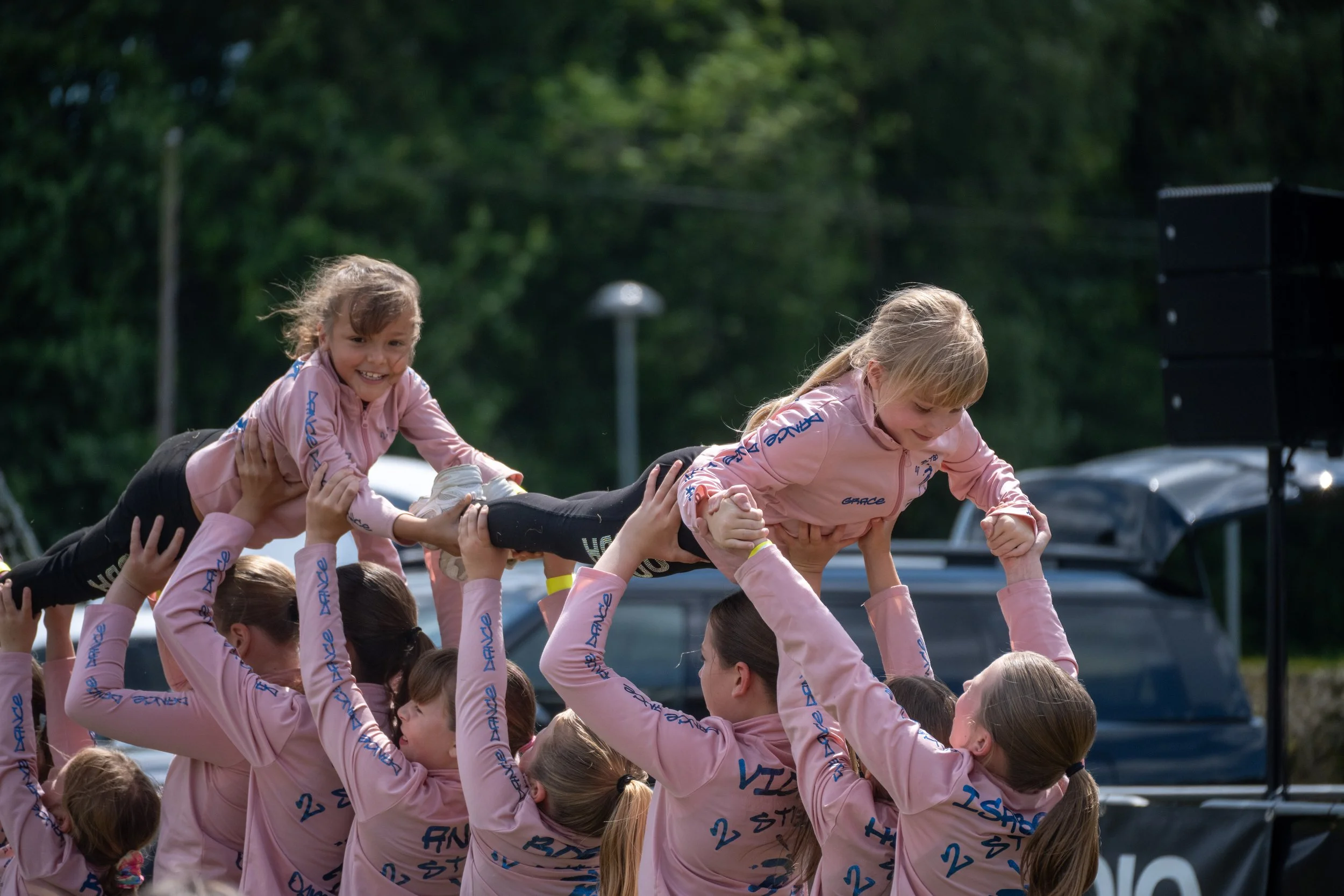 Party on the Pitch 130.jpg