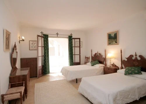 Bedroom Two (en-suite)