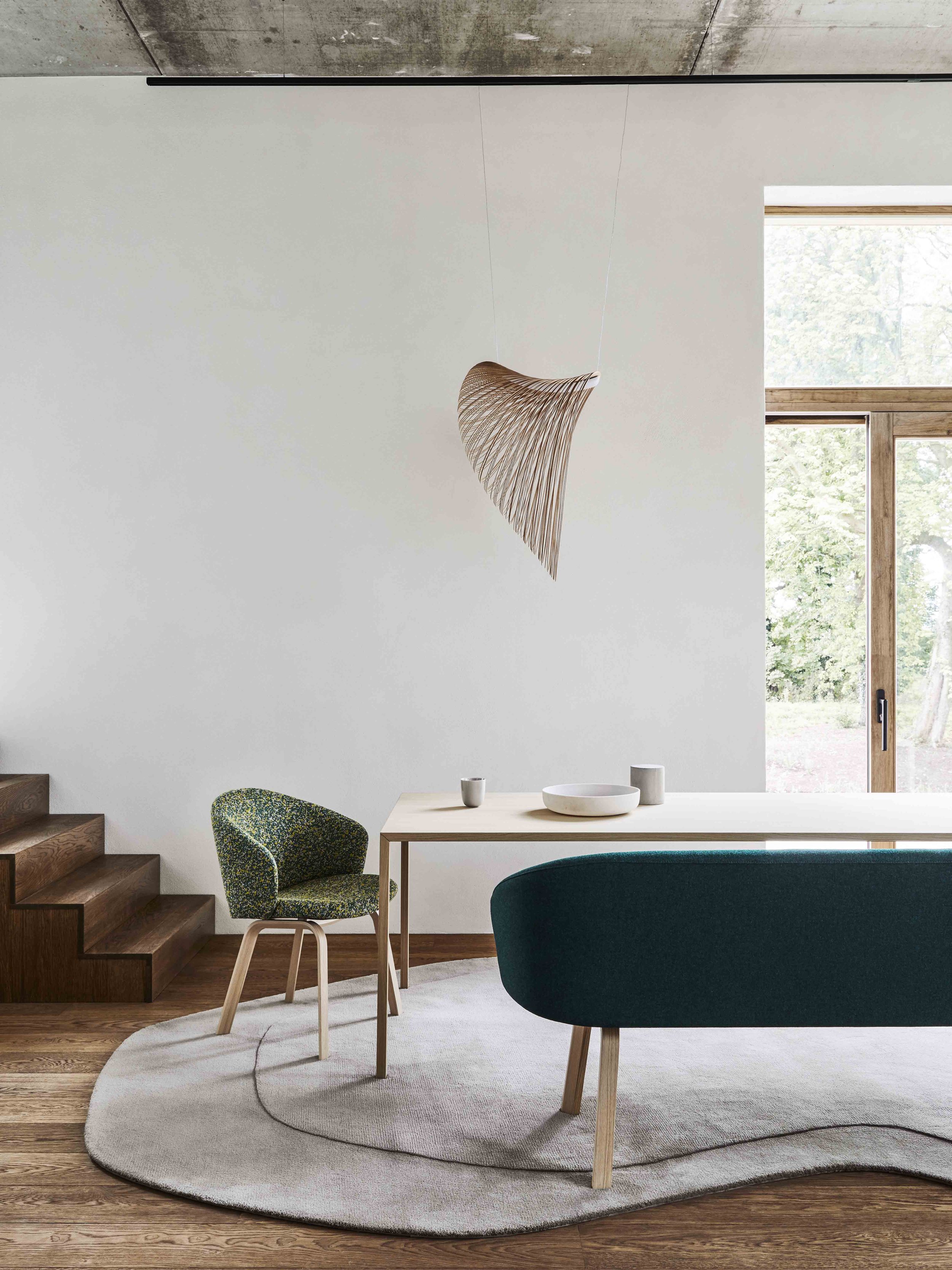 Slim table + Close chairs.jpg