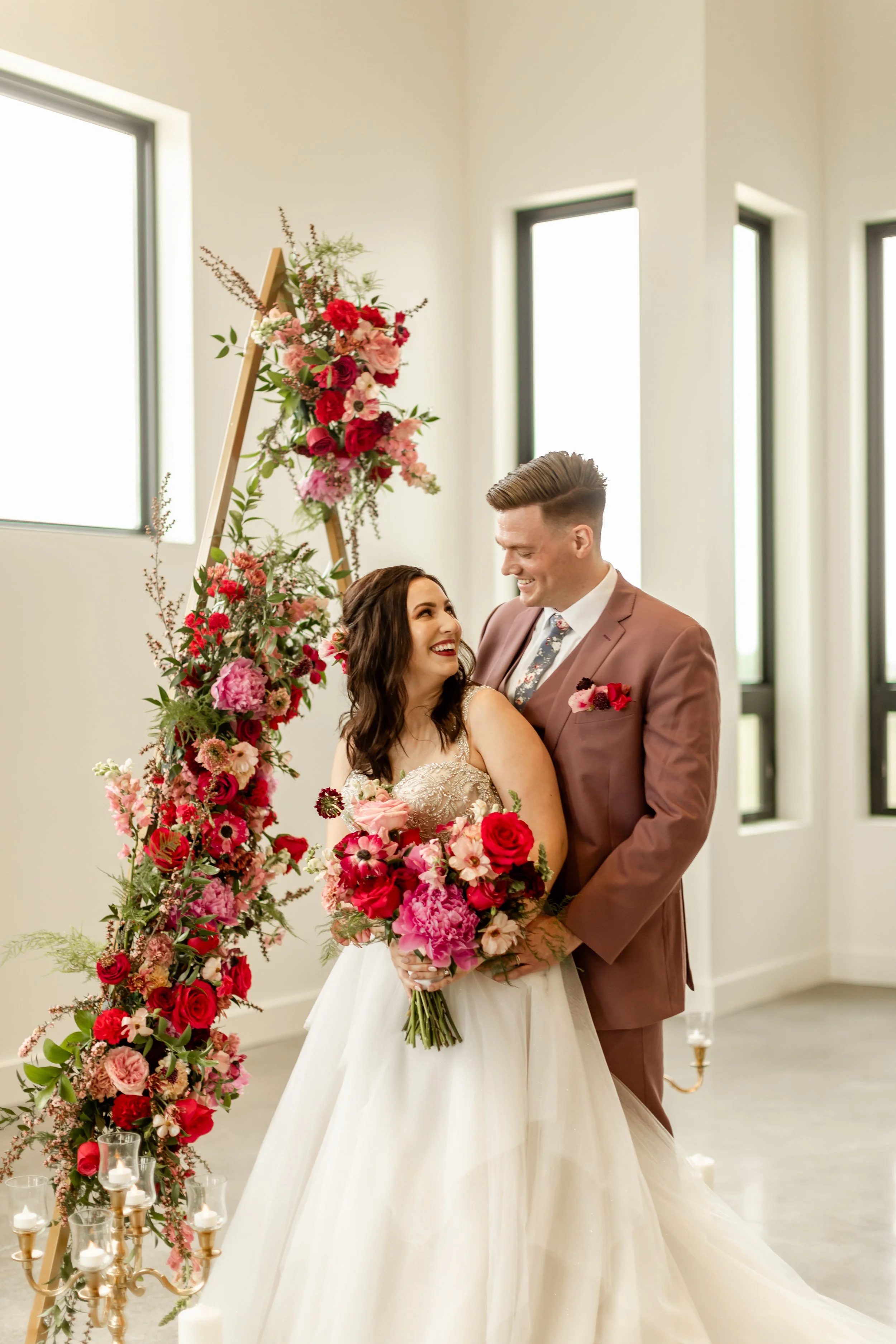 Colorful red and pink lush wedding flowers