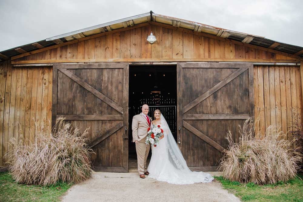 morgan-triple-t-farm-venue-Alabama-wedding-IMG_3046.jpg