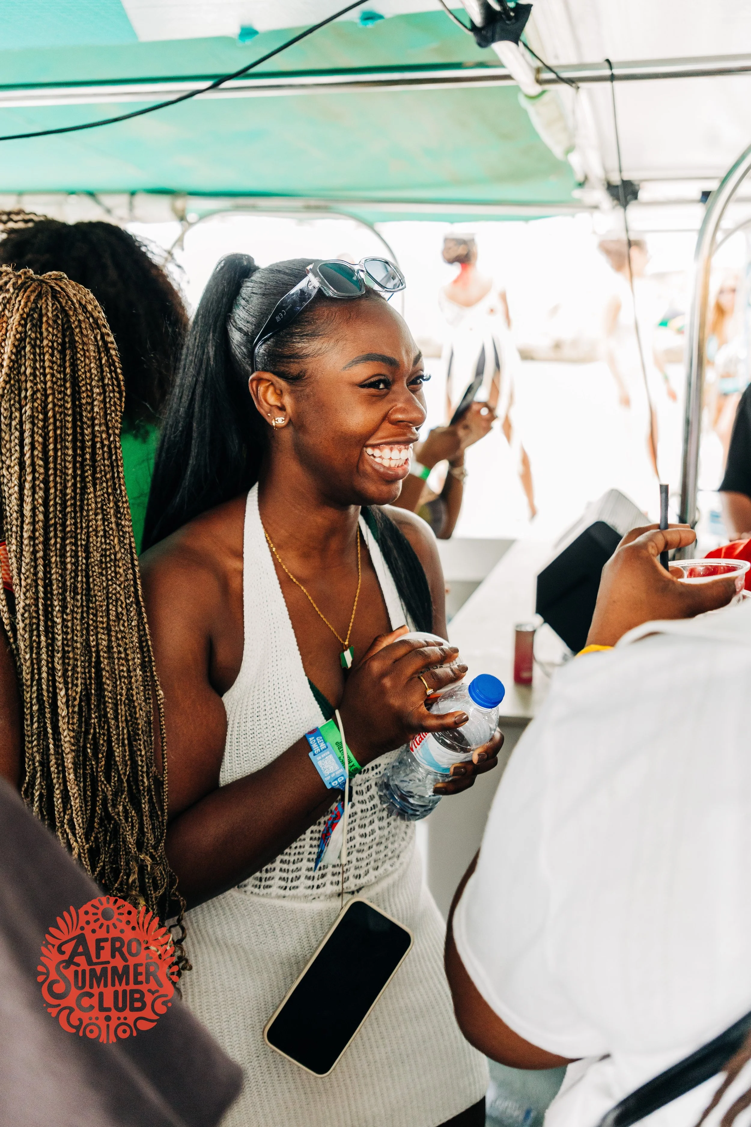 2024 - FRIDAY - RAISE YA FLAG x ROADTRIP