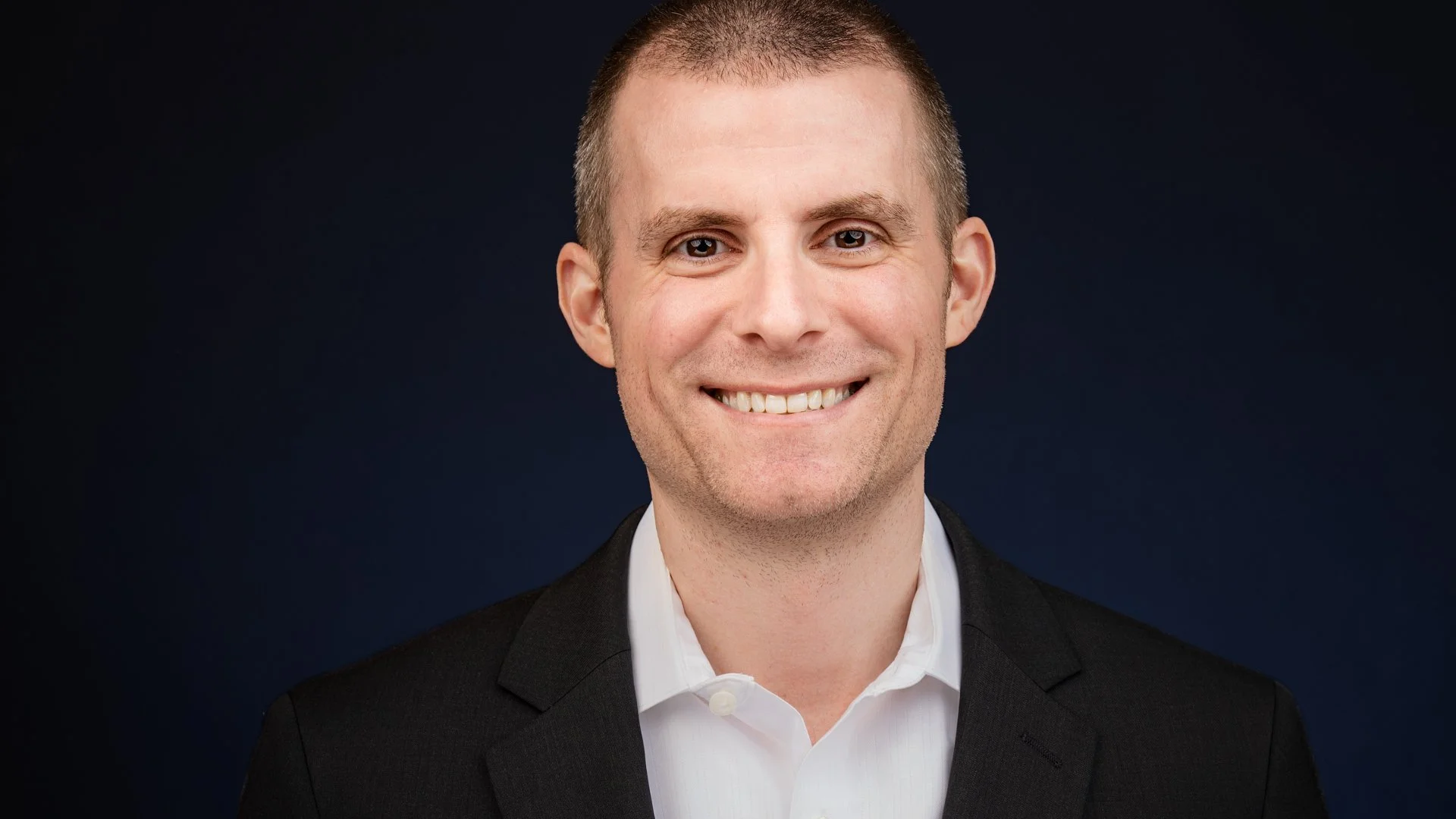 The Ultimate Guide to a Business Professional Photoshoot in Philadelphia &amp; Newark, DE