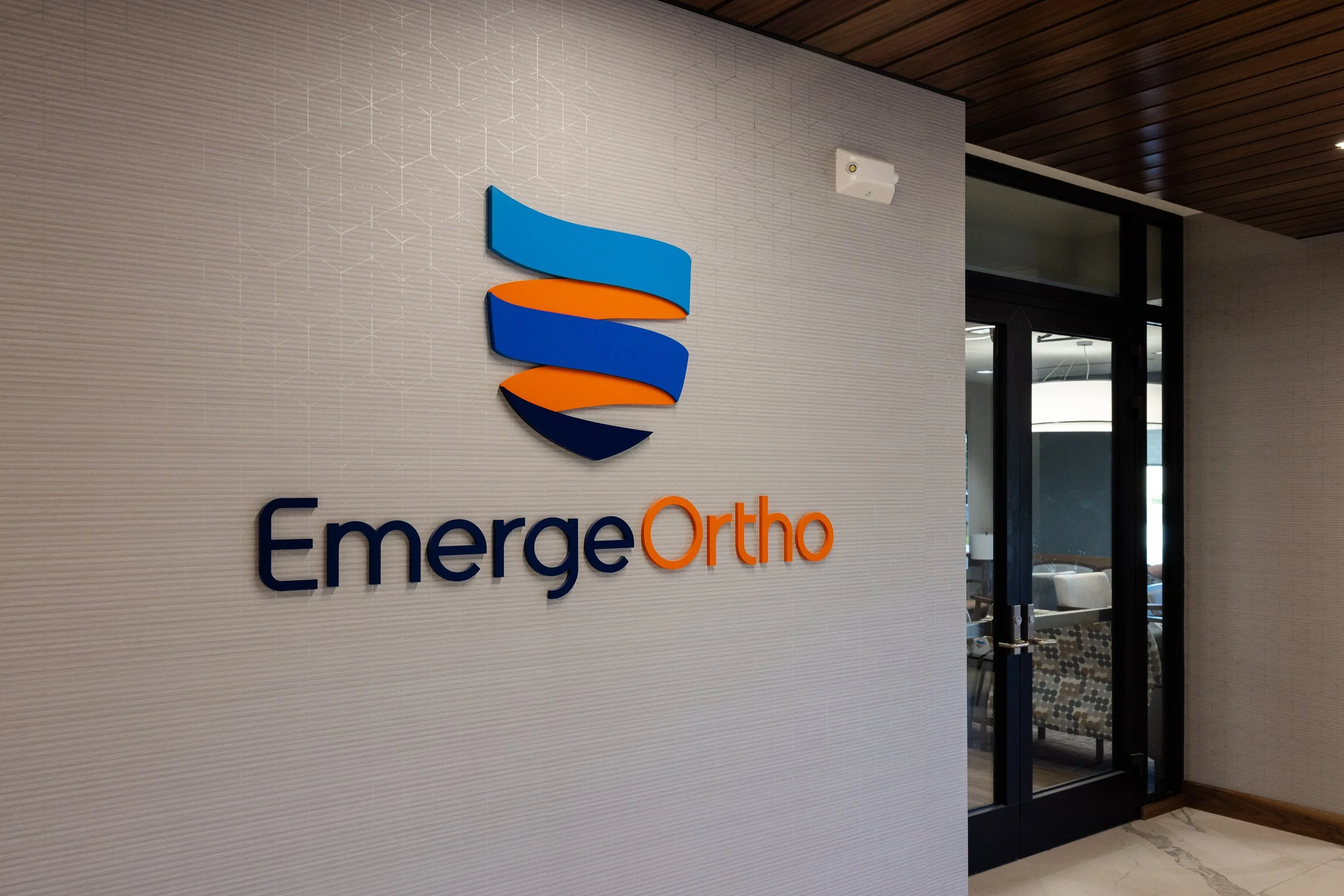 studio428-commercial-brand-emergortho-6010.jpg
