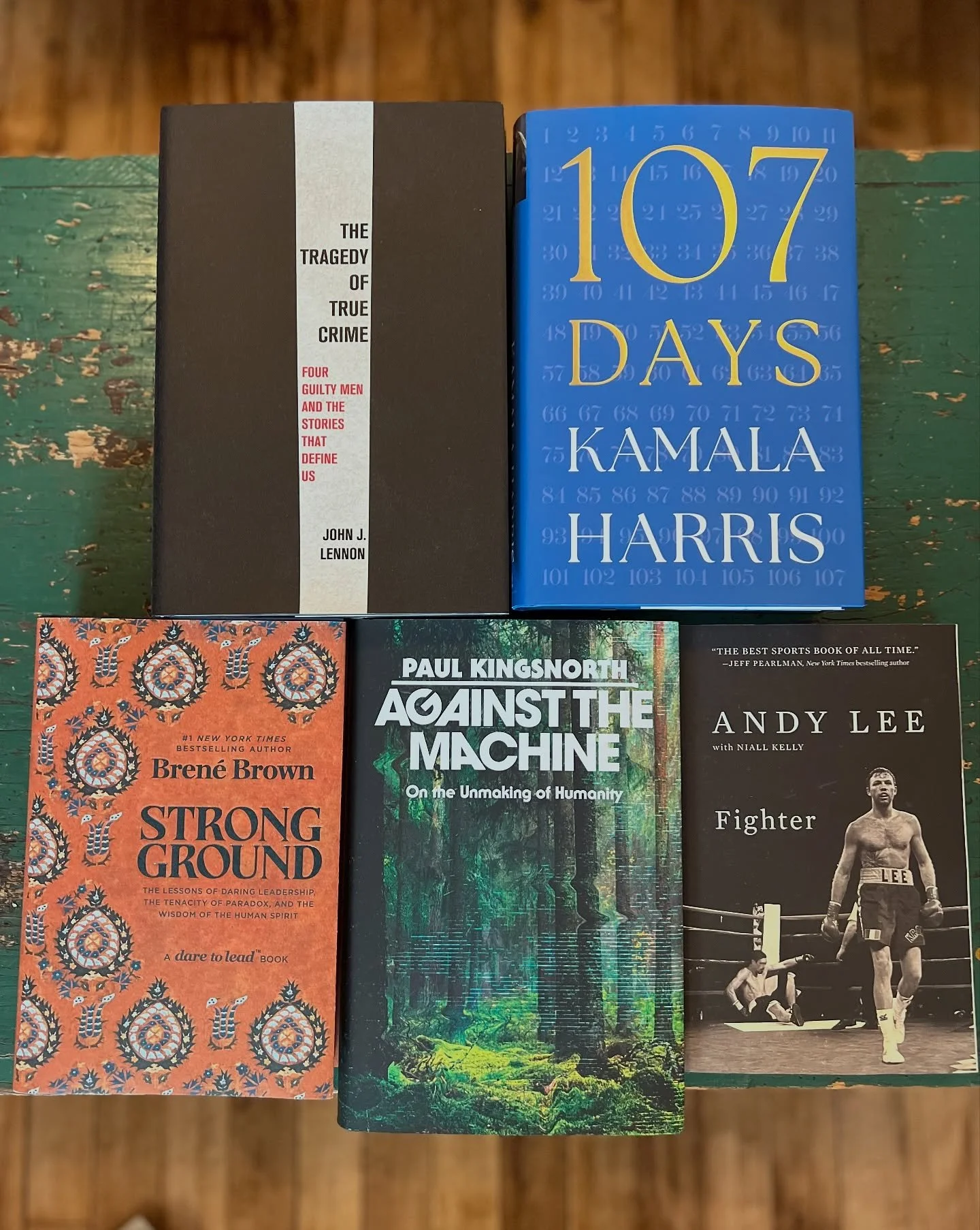 🍂📚Rainy skies, cloudy days, and the early onset of fall&mdash; pretty ideal timing to find our next reads. This week brings buzzy releases, long-awaited paperbacks, and more to the shelves.👀📖 

Who knows what happens if you make a call on a banan