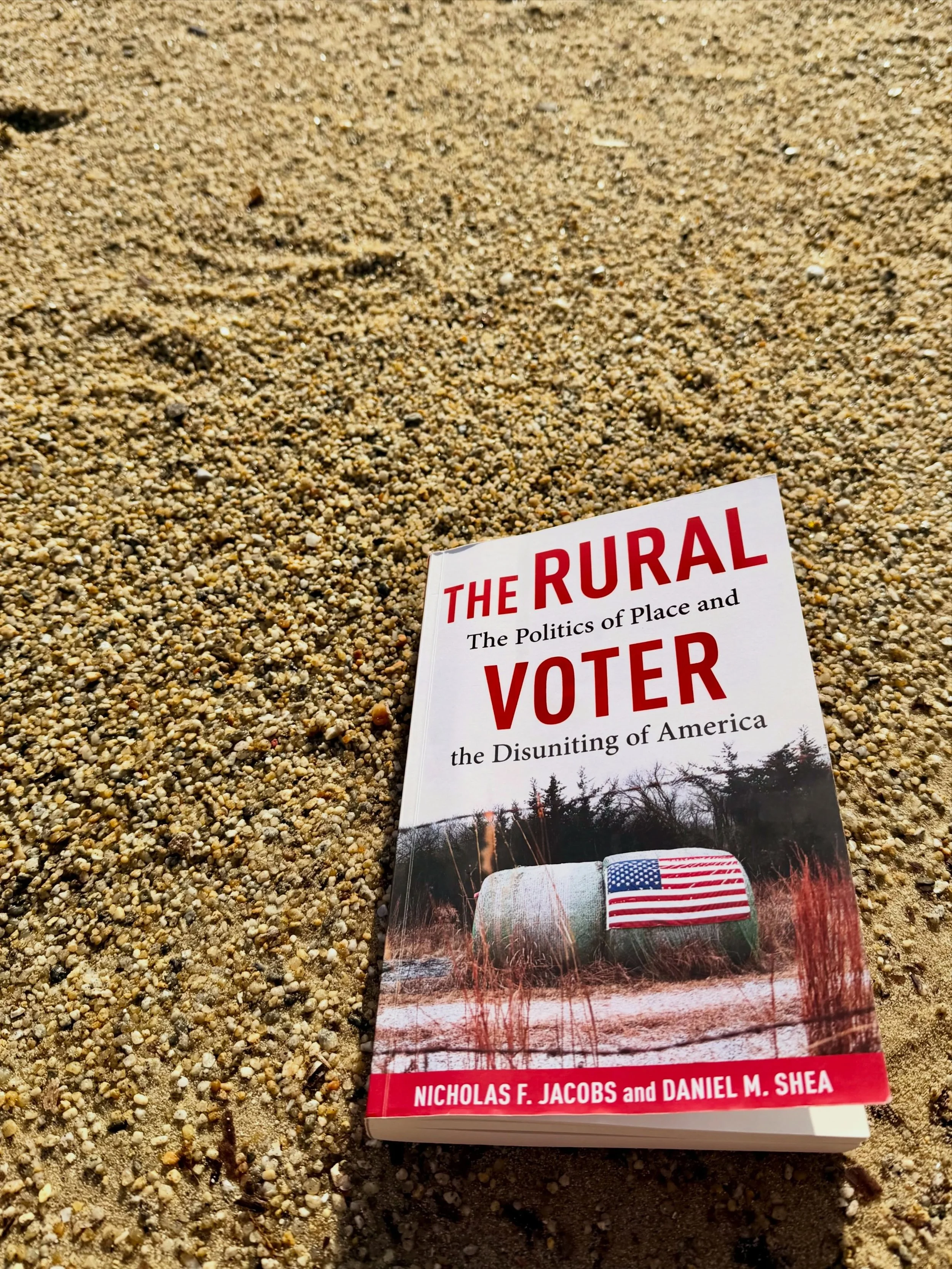End-of-summer reading: The Common Good style 🏖️📚

We&rsquo;re looking forward to book clubbing this one with NY-51 Democratic Senate candidate Michele Frazier. Even if you haven&rsquo;t read the book (or finished it!), it&rsquo;s a great opportunit