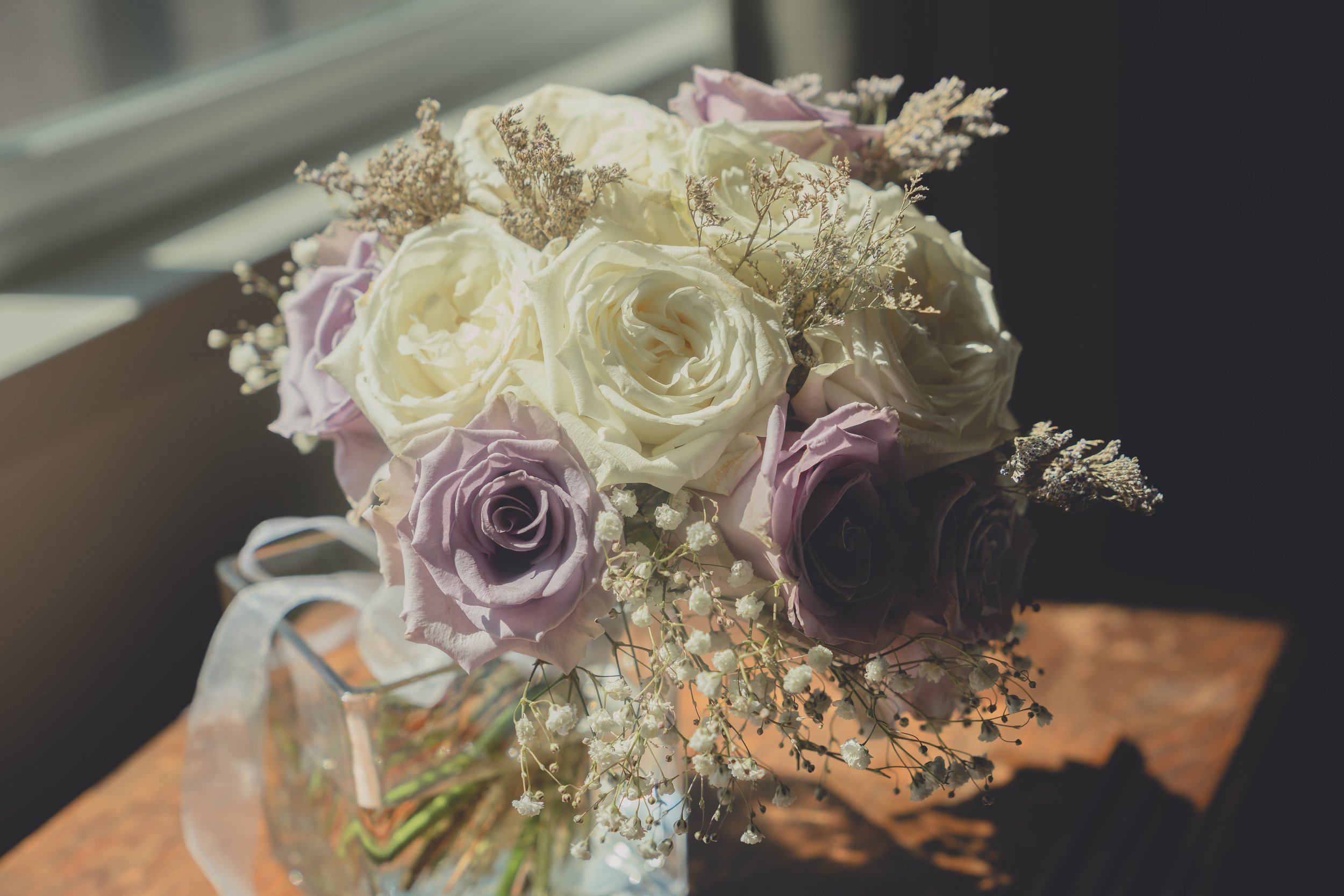 Floral arrangement details captured during a Sonoma wedding celebration.
