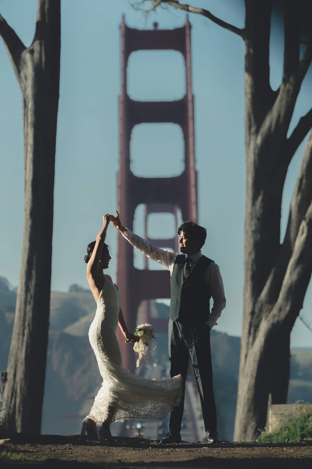 Turning under the bridge