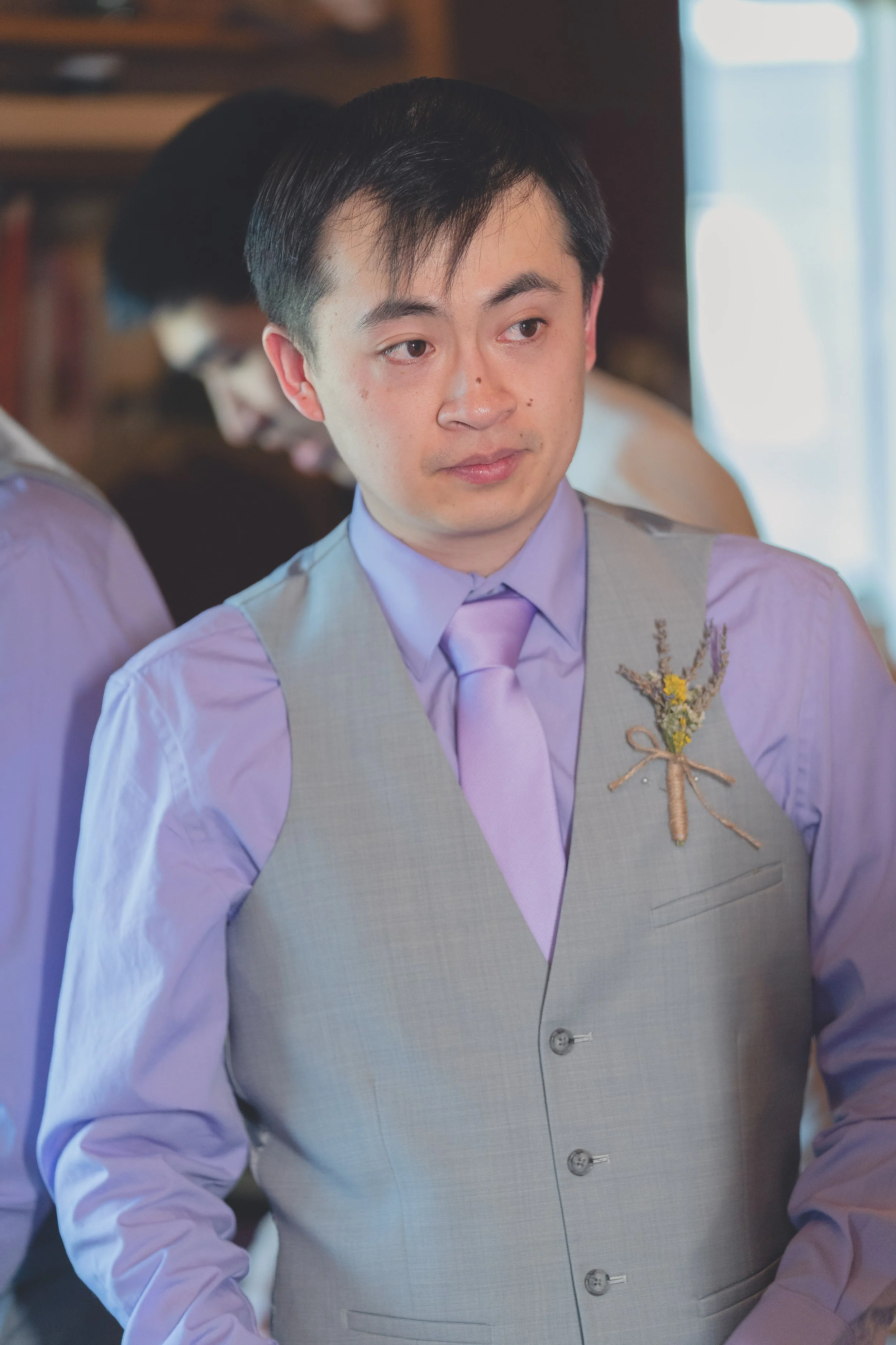 Natural grooms portrait photographed with an editorial style in Sonoma.
