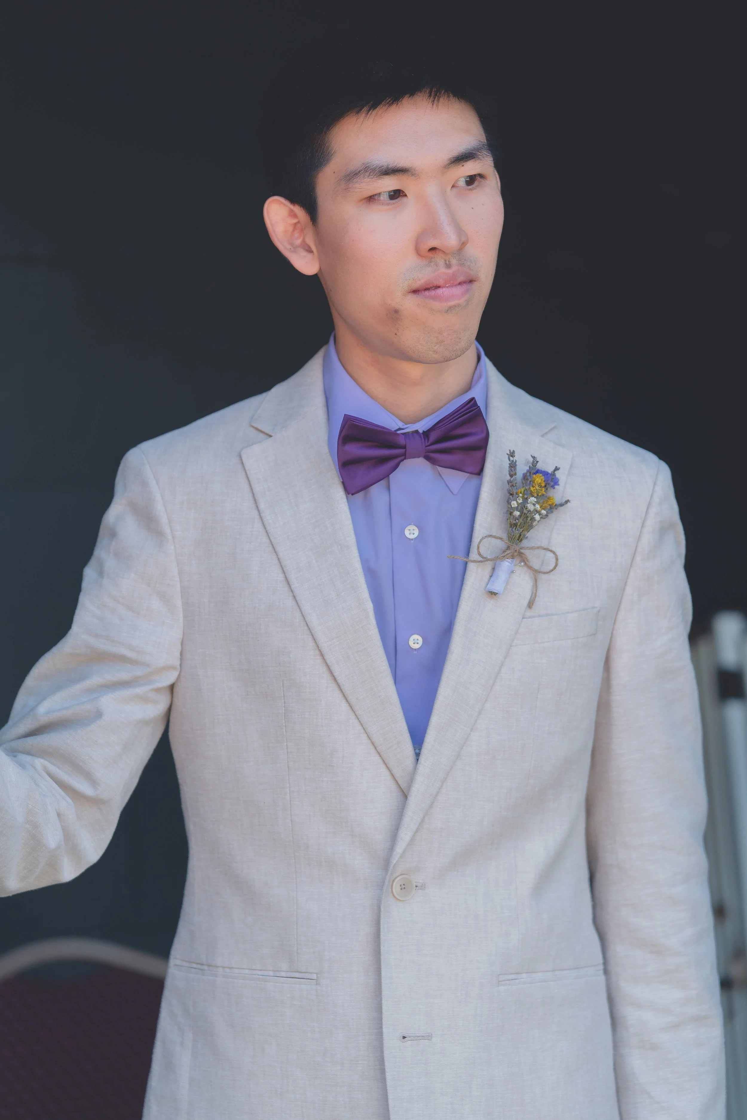 Groom standing ready before the ceremony at Katherine and Calvin’s Sonoma wedding.
