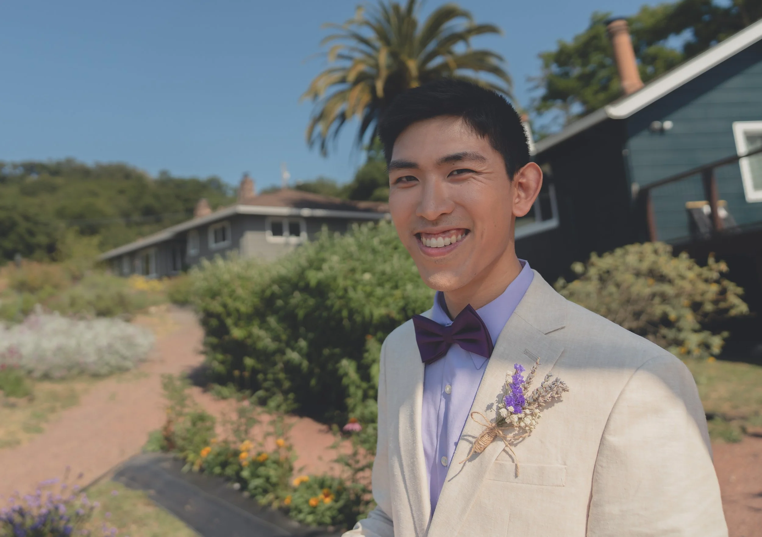 Groom portrait captured outdoors during Katherine and Calvin’s Sonoma wedding.