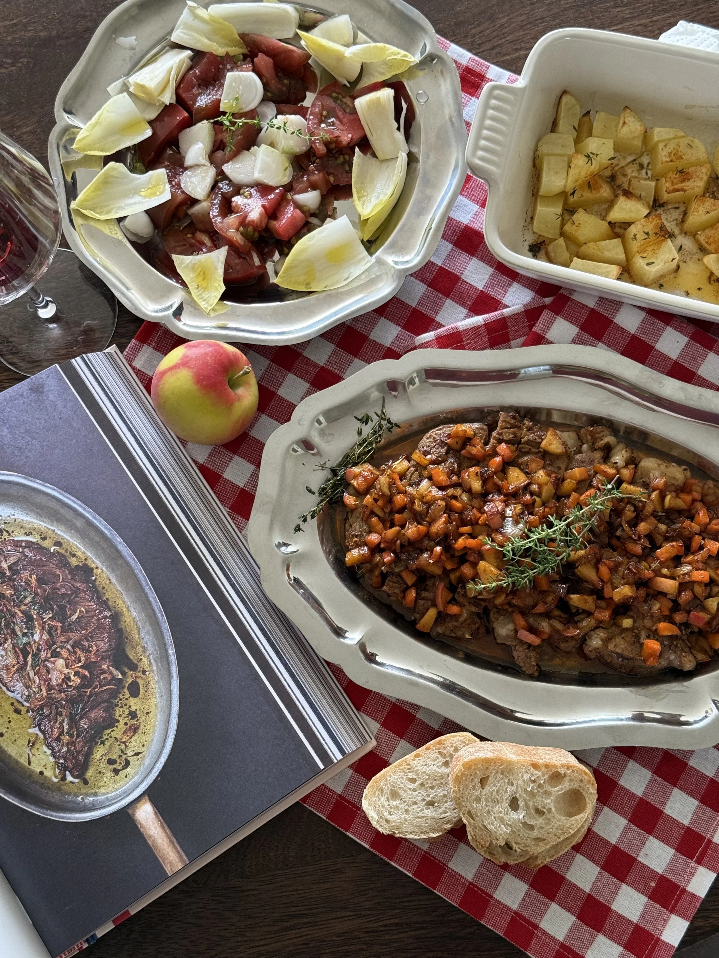 Côte de Bœuf met sjalottensaus & appelsaus