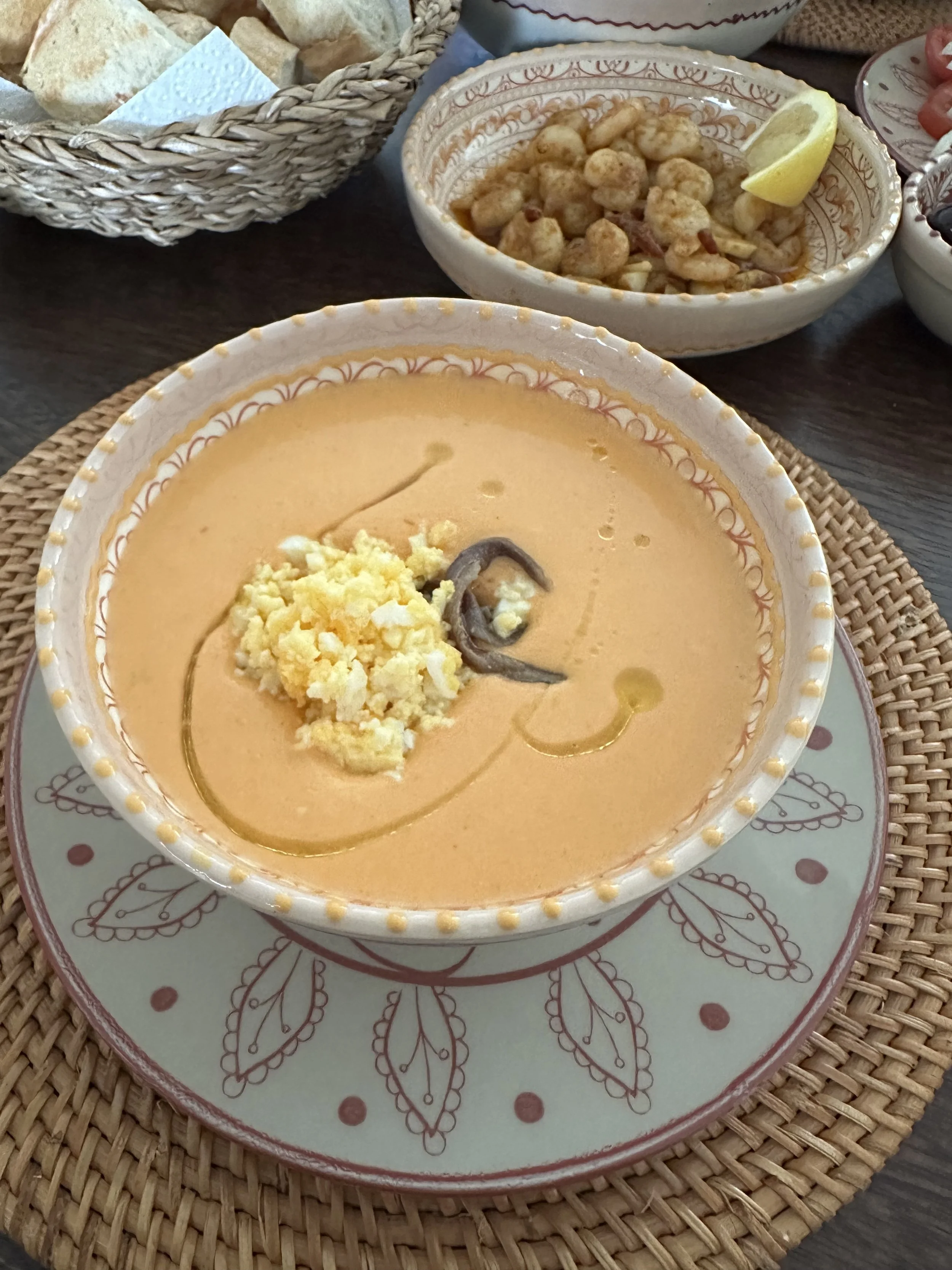Authentieke salmorejo (Spaanse romige tomatensoep)