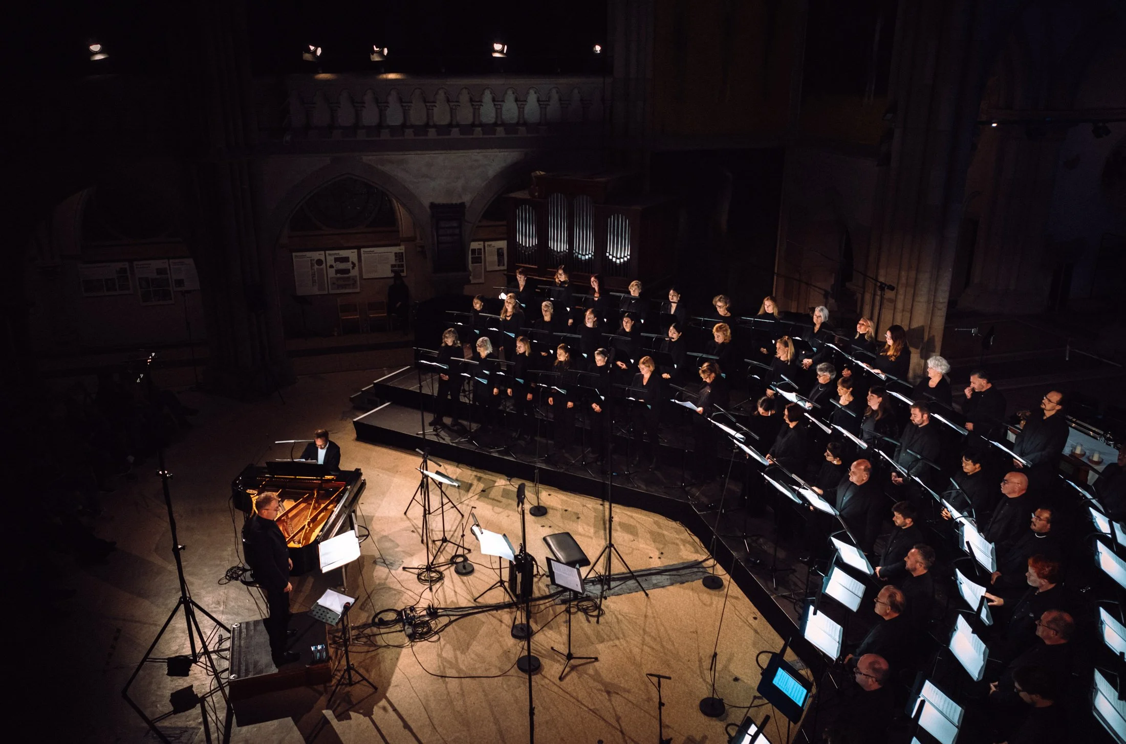 MDR-RUNDFUNKCHOR©SimonChmel-21.jpg
