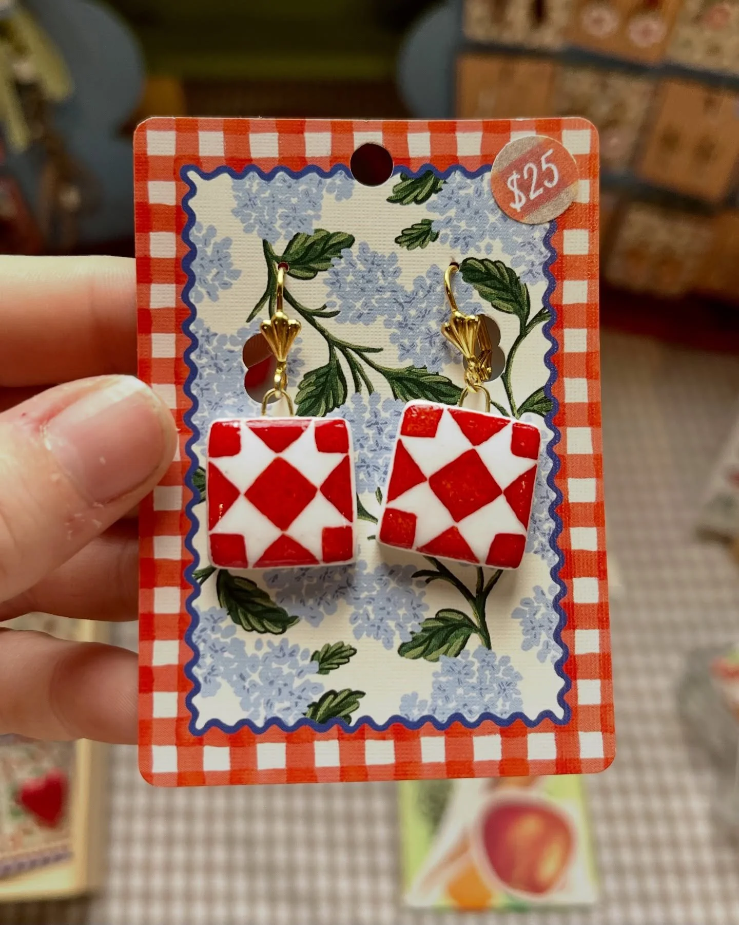 A few favorites from this fall! 

Just restocked magnet packs &amp; earrings today at @studiotwothree Winter Market &amp; will restock necklaces &amp; collage kits this week ◡̈ Stay tuned &amp; stop by for last minute gifts this week &amp; next weeke