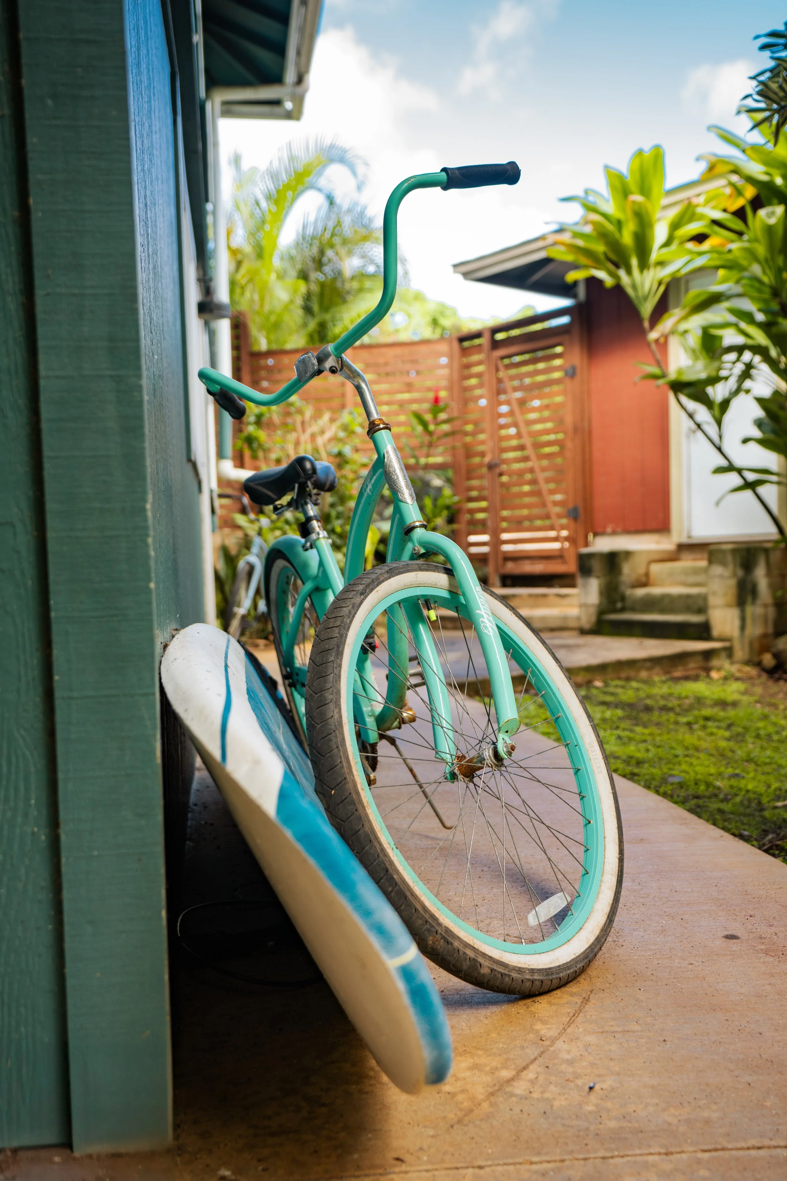 FOSS_DREAMYSURFSHACK_X_05096.jpg