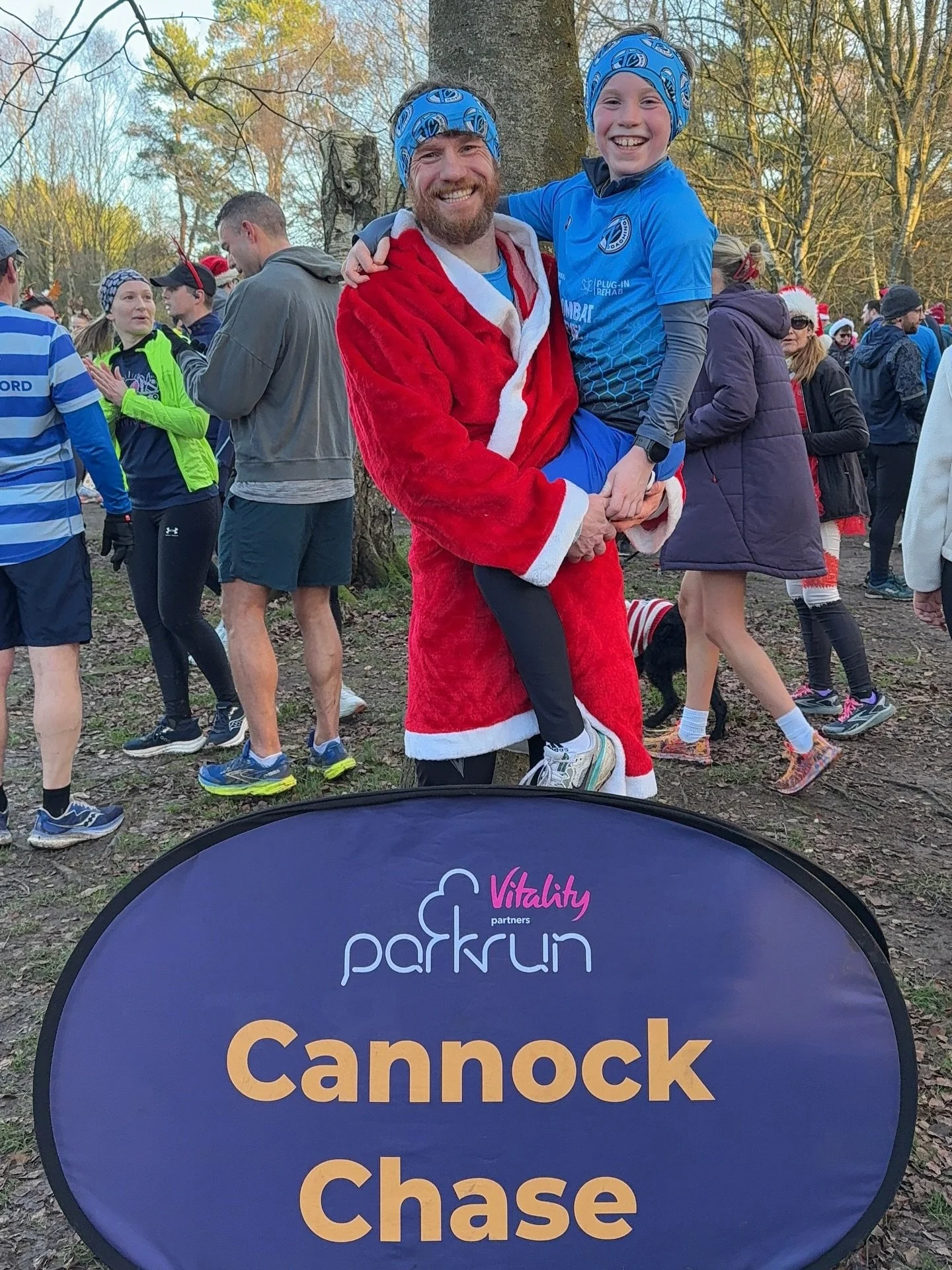 Merry Christmas 🎅 🏃&zwj;♂️

What else would we be doing? 

Absolutely wonderful to be running with my boy this morning at the @cannockchaseparkrun 😊

Just another day, another vote for a fit and healthy lifestyle&hellip;

Right, where are those pi