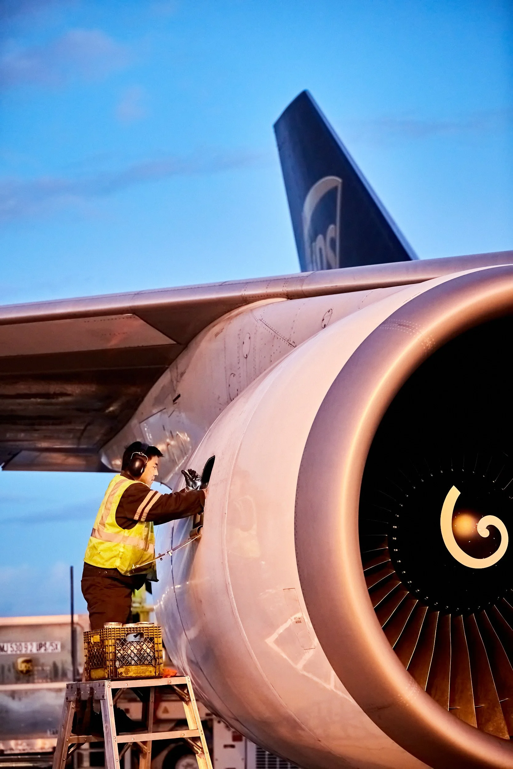 Scott_Areman_Corporate_Communications_Lifestyle_Headshot_Photographer_Atlanta_ UPS_AirLines_17.jpg