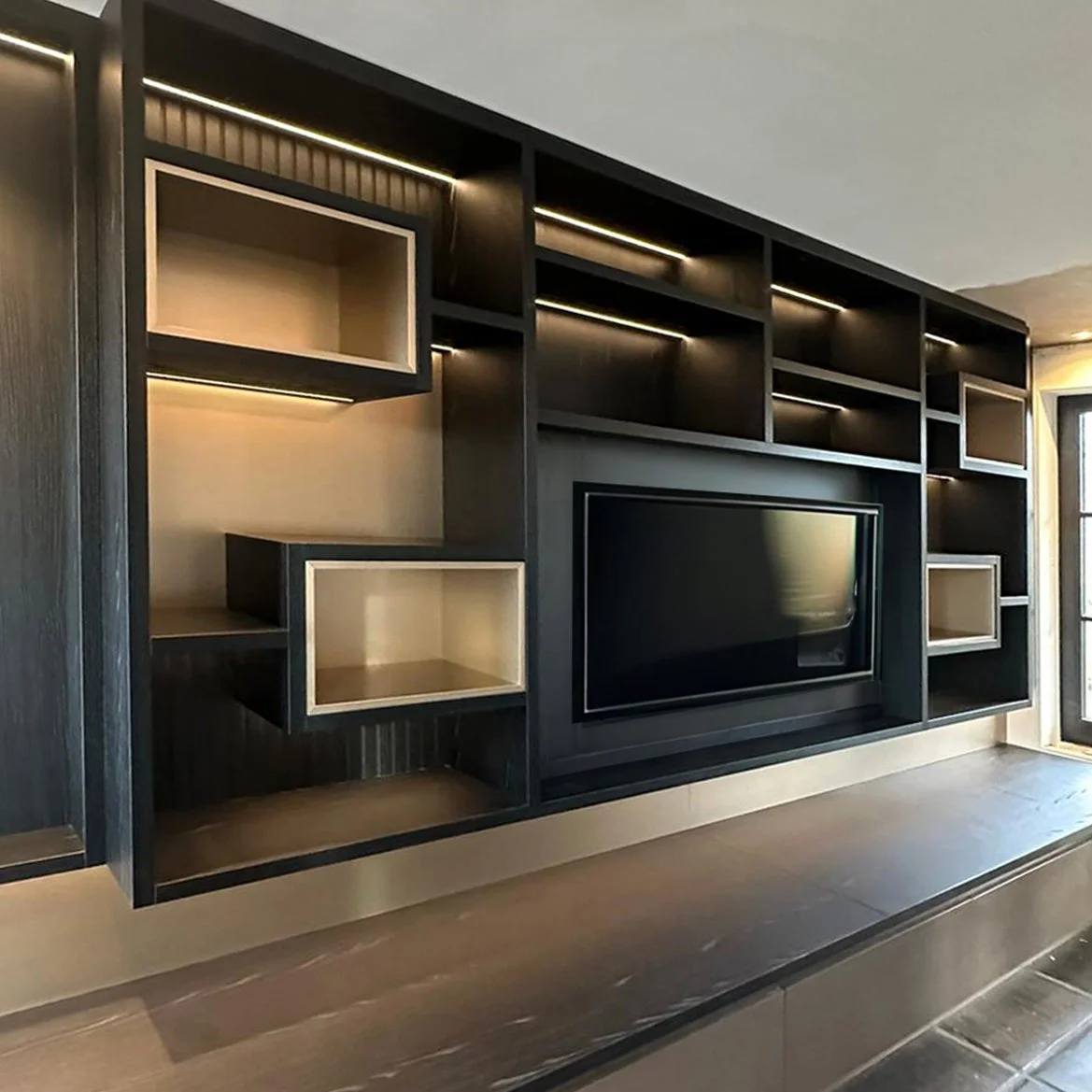 BHinterieur Woonhuis cinewall (2).jpg