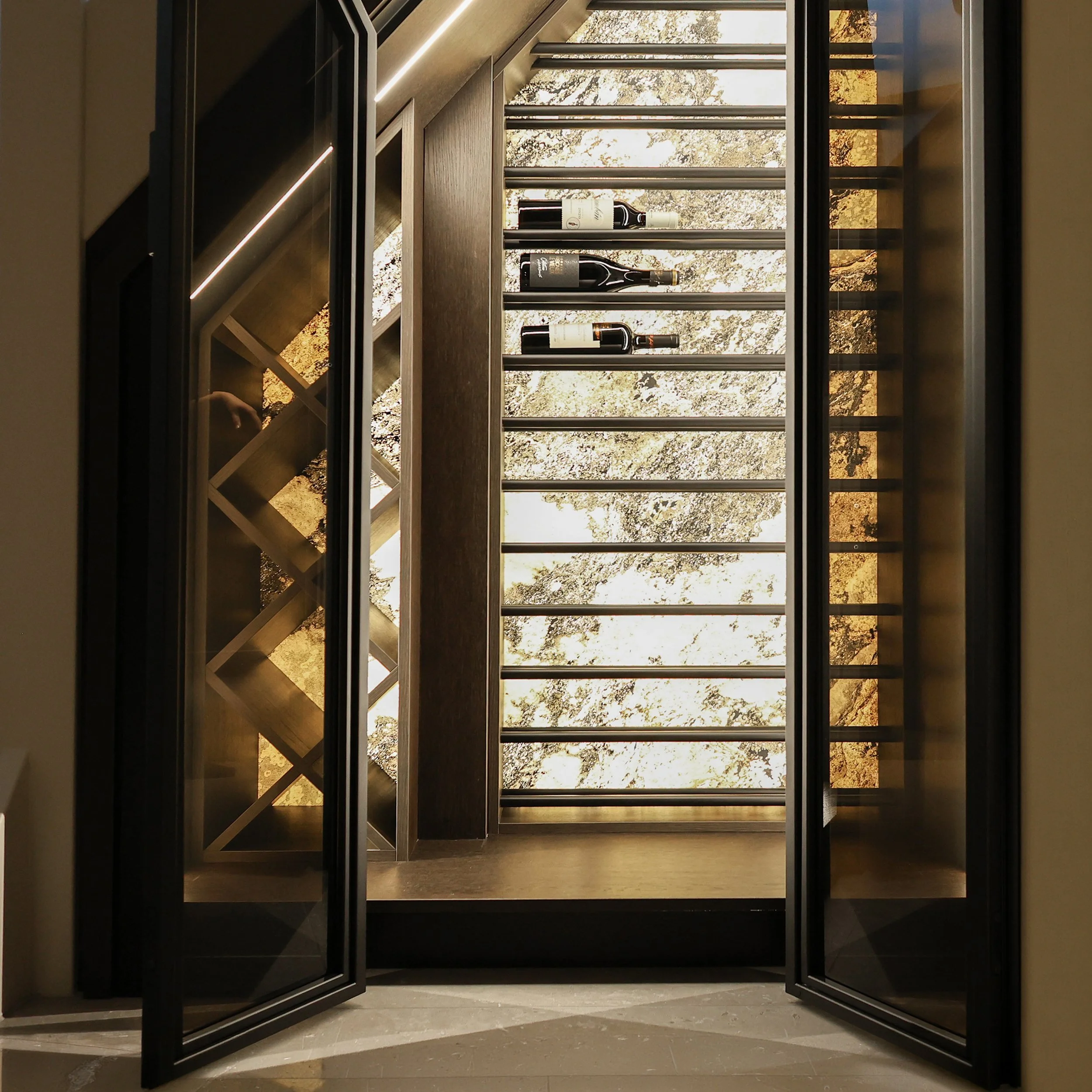 BHinterieur KASTEN VITRINE (32).jpg