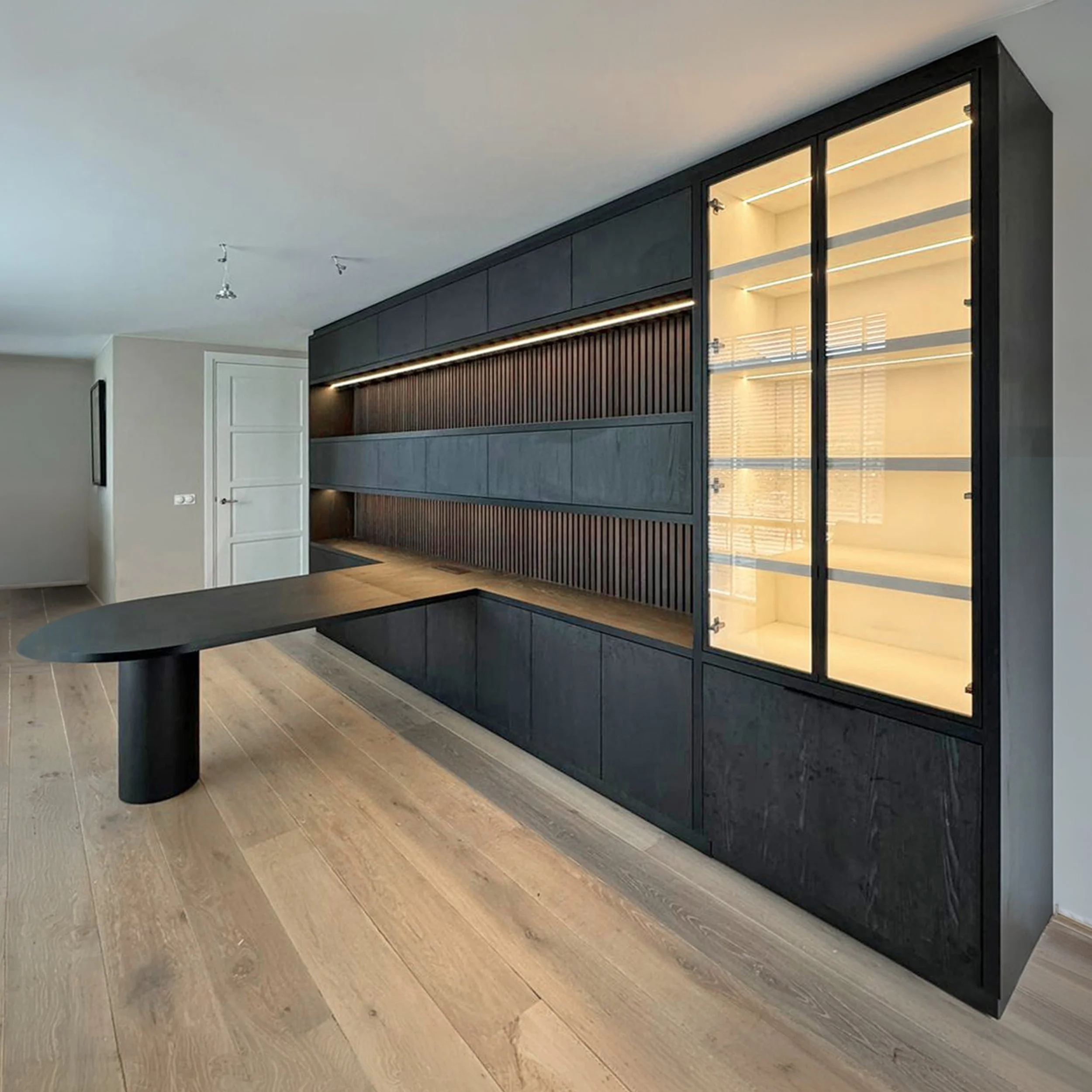 BHinterieur KASTEN VITRINE (16).jpg