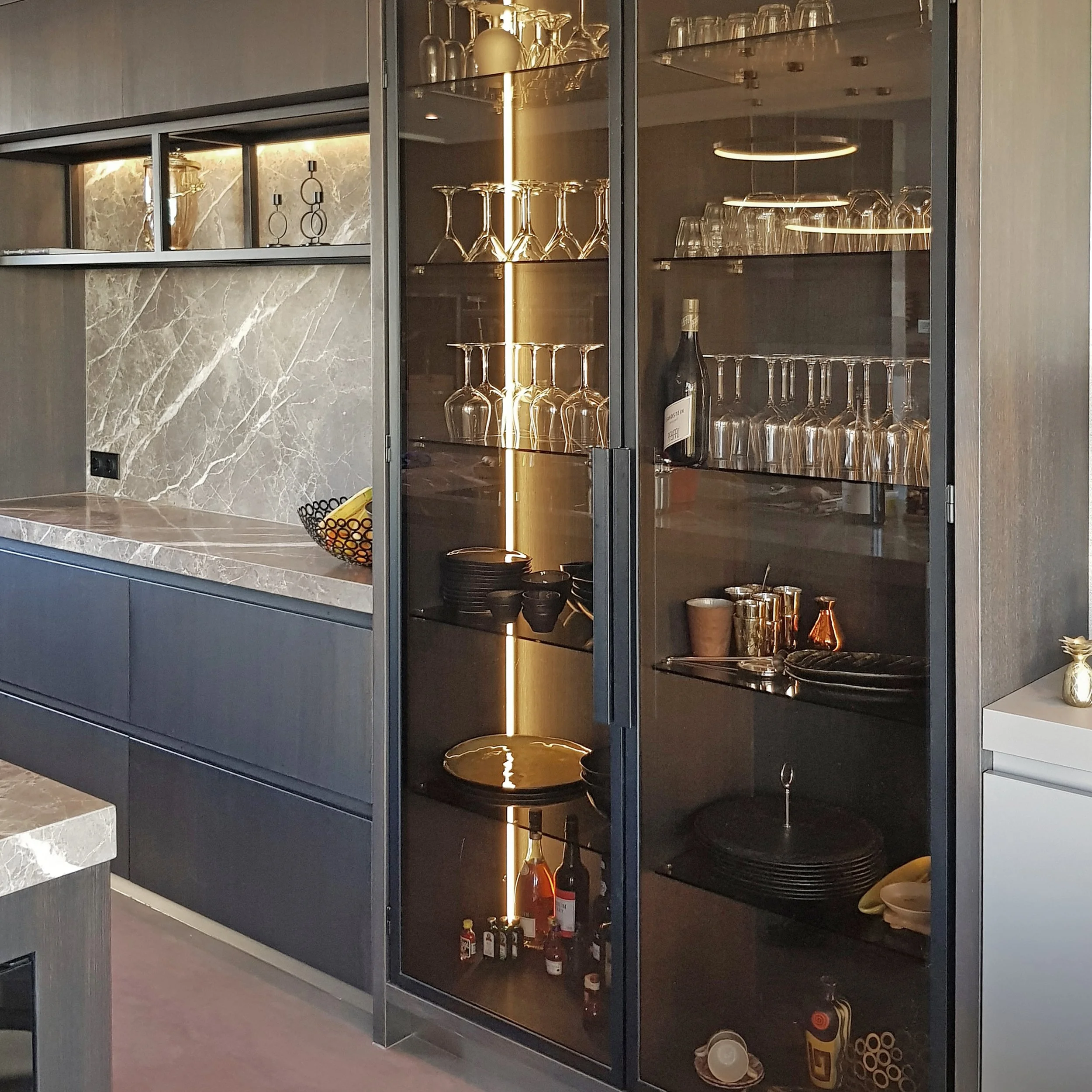BHinterieur KASTEN VITRINE (19).jpg