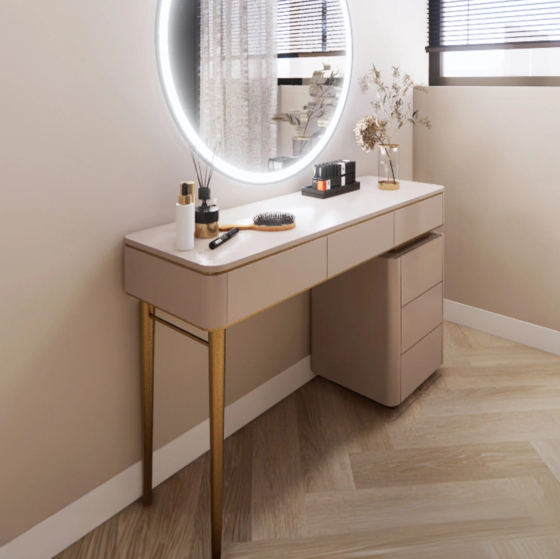 BHinterieur KAPTAFEL-SPIEGELM  (2).jpg