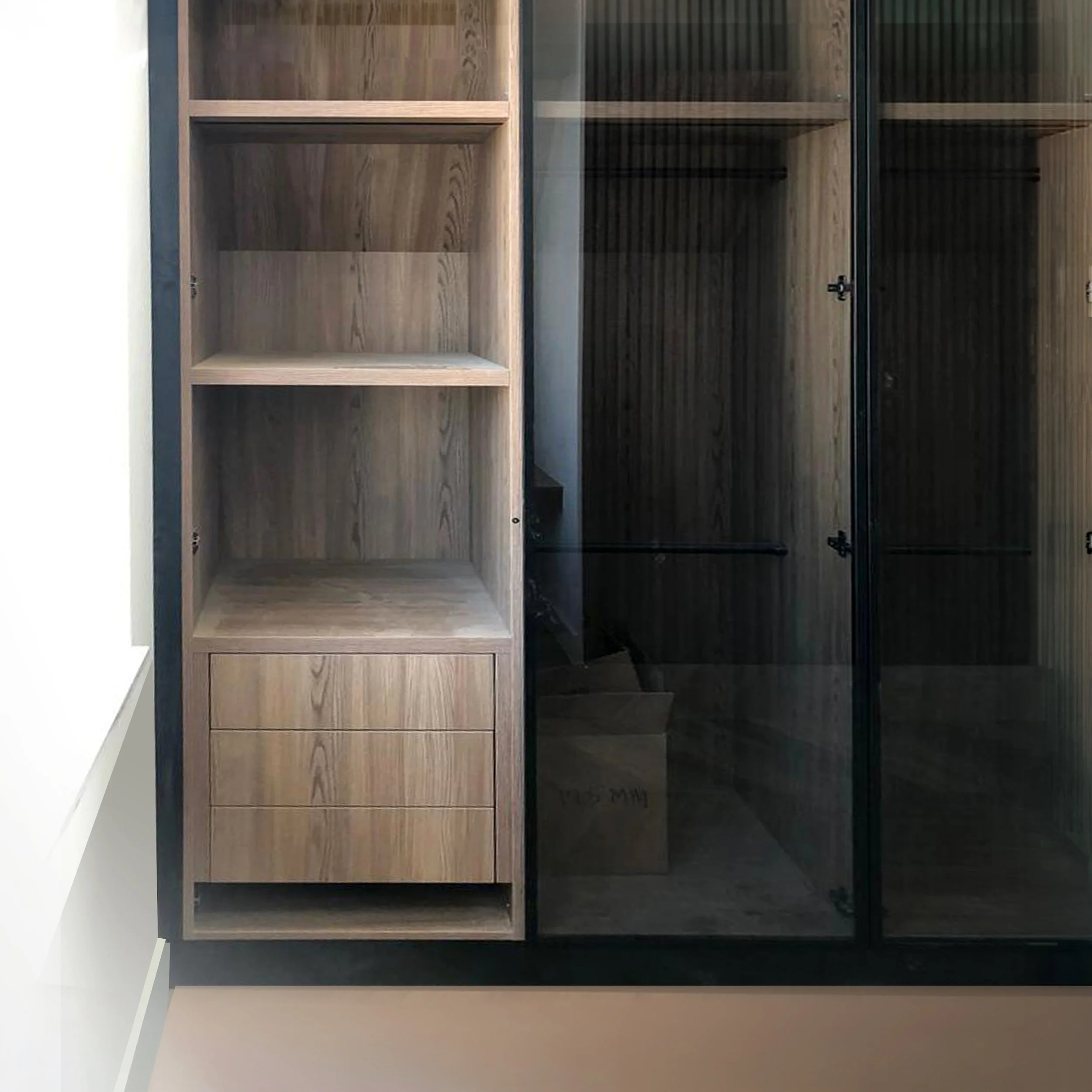 BHinterieur KASTEN VITRINE (28).jpg