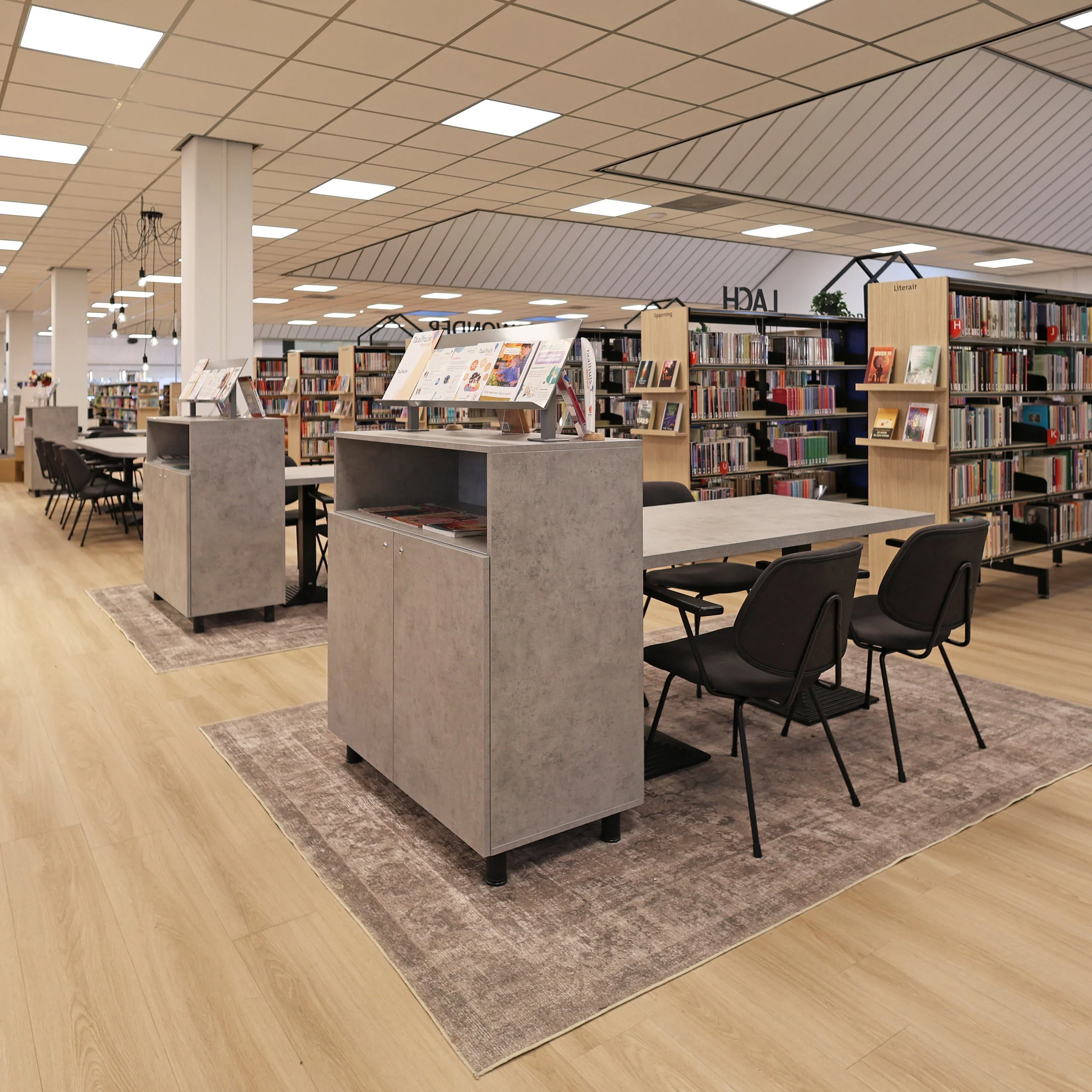 BHinterieur BIBLIOTHEEK (32).JPG