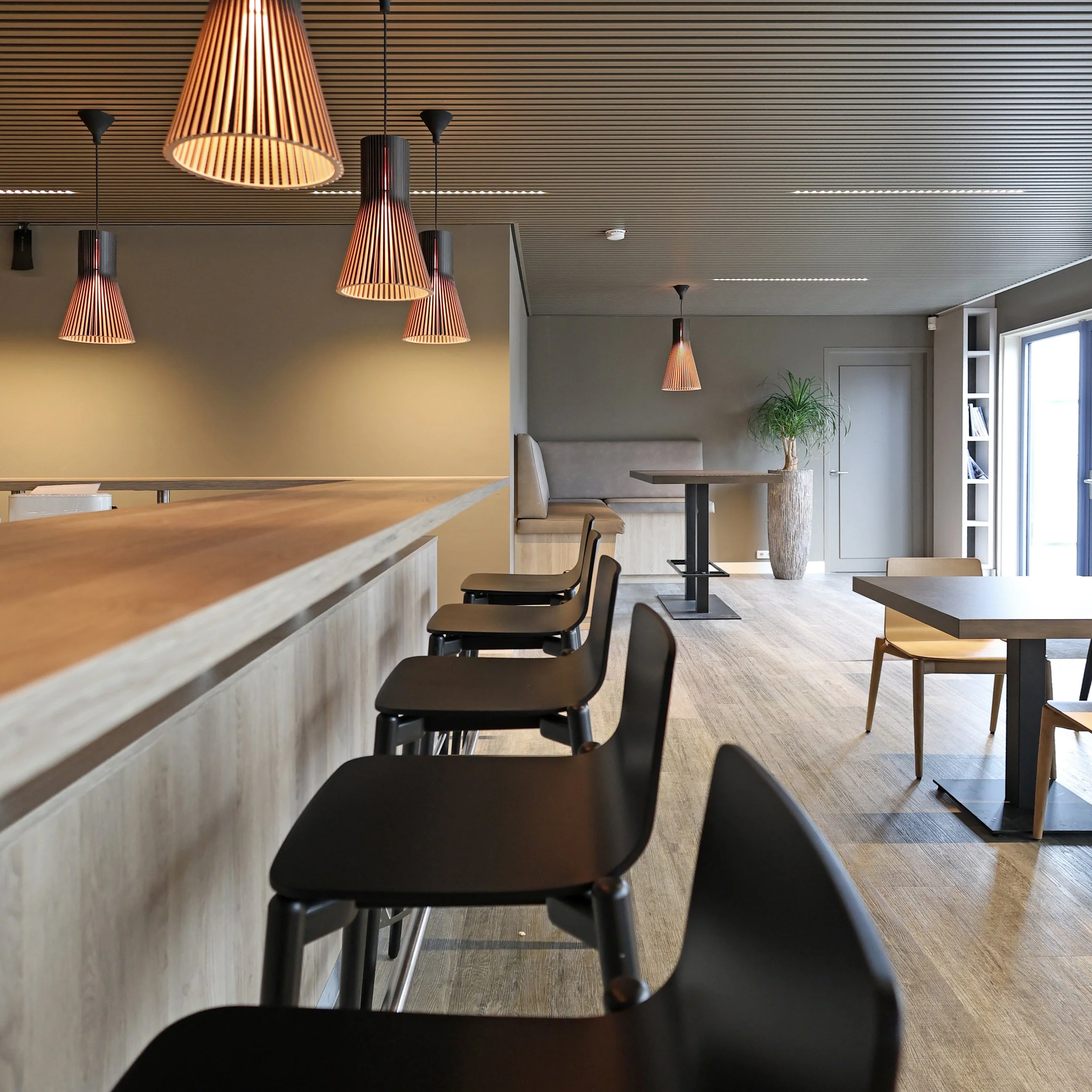 BHinterieur KANTINE (16).JPG