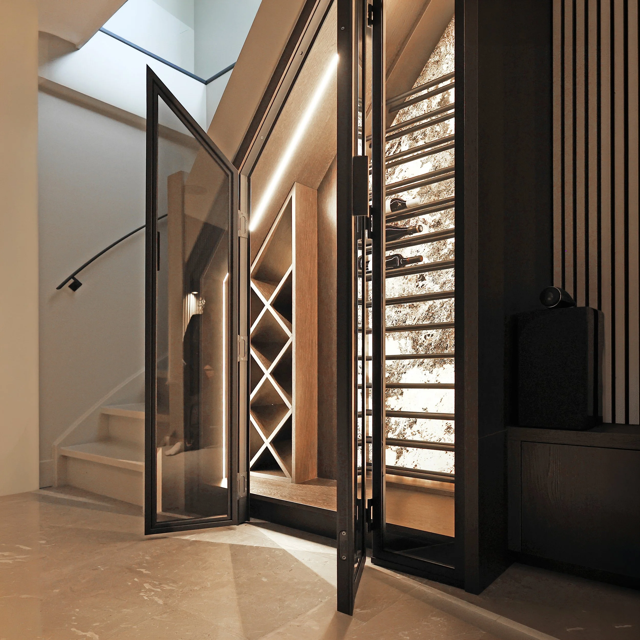 BHinterieur KASTEN VITRINE (33).jpg