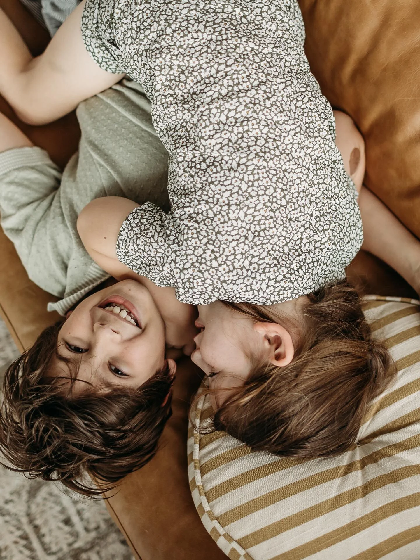Trying really hard to get back on the IG posting bandwagon 😅 so let&rsquo;s kick it off with @aimeelizphotography &lsquo;s ridiculously adorable family from our Content Day at @thelindenroom_ last month. I&rsquo;m finishing up their family film this