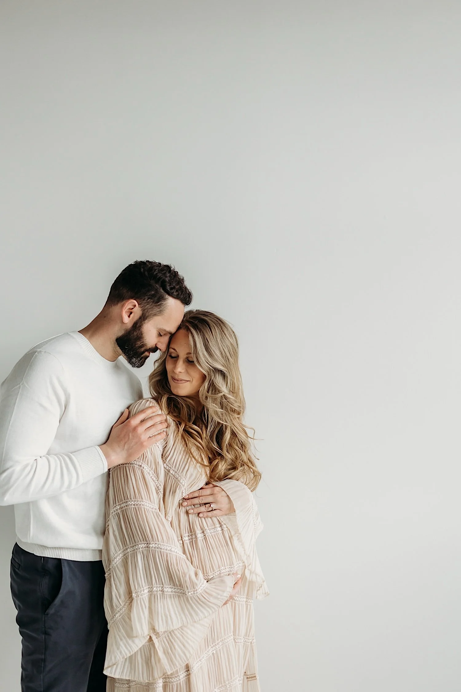 03_central ma studio maternity session.jpg
