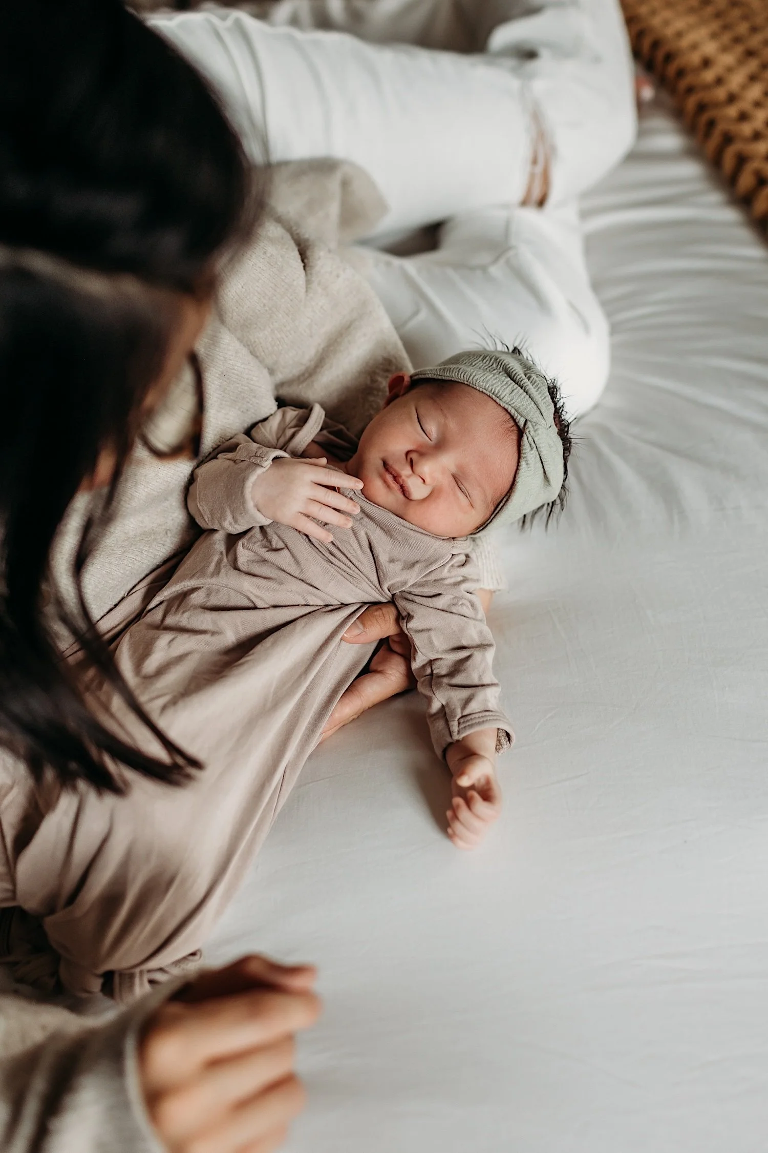 23_Metrowest Boston Lifestyle Newborn Session.jpg