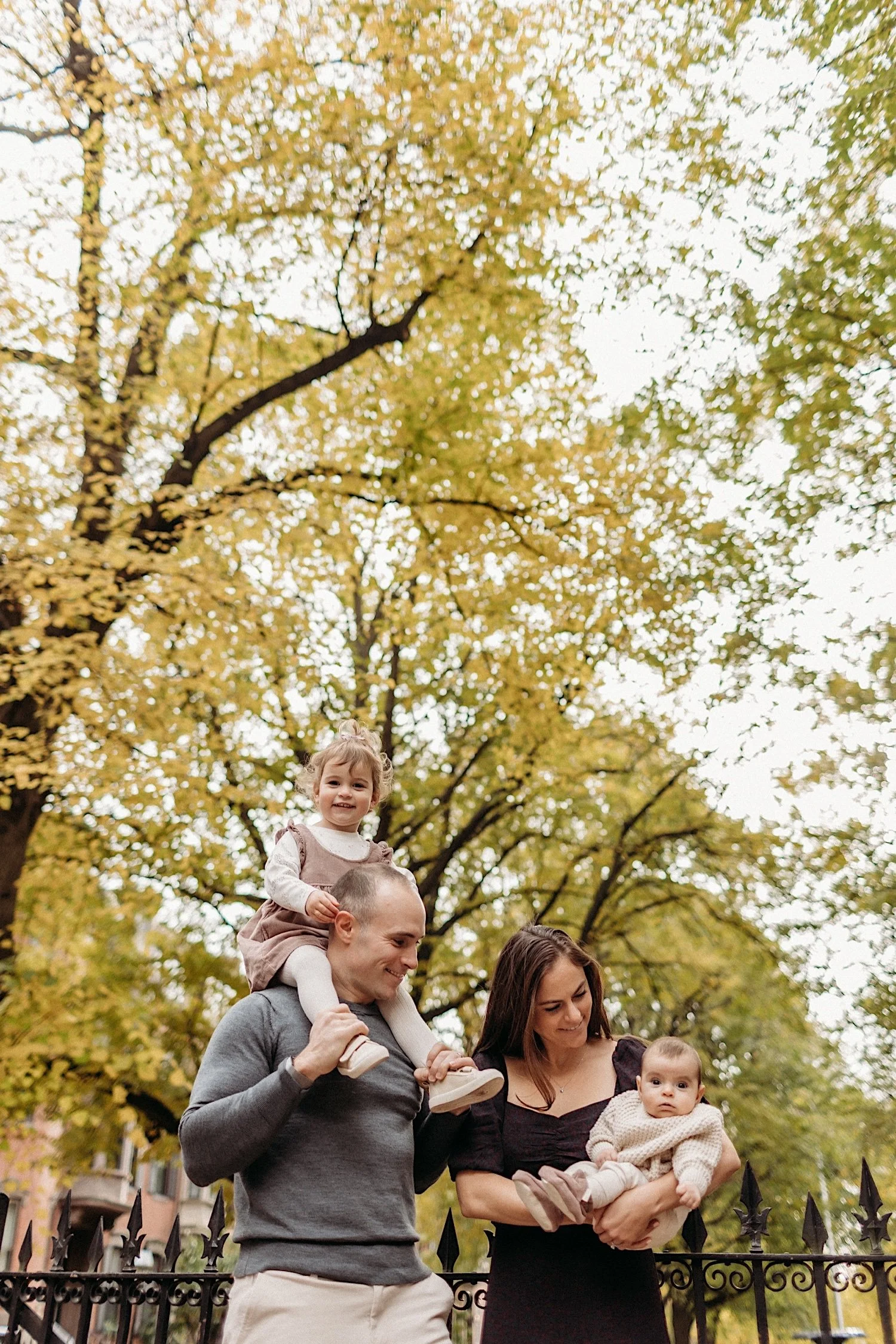 03_Boston South End Fall Family Session.jpg