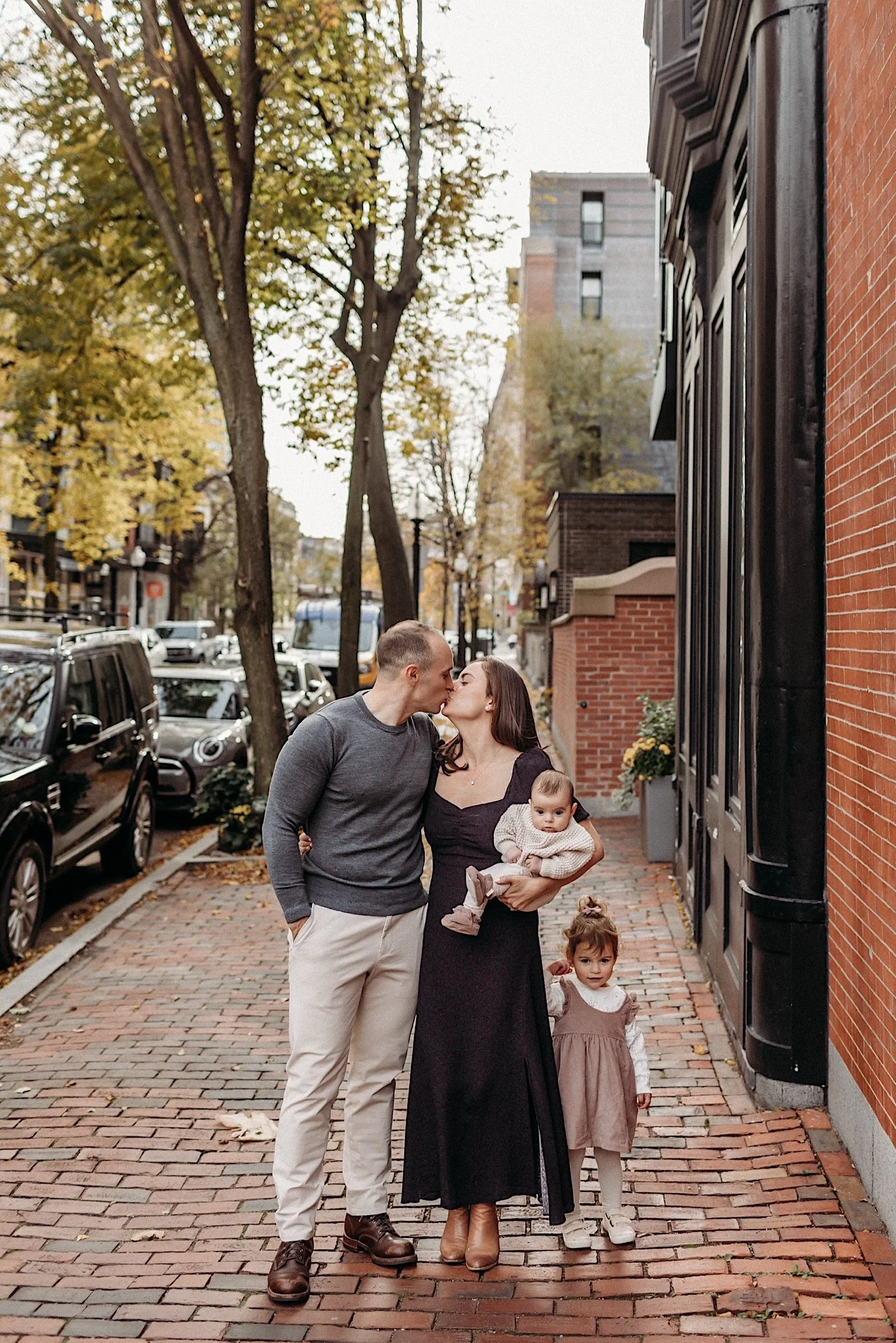 25_Boston Urban Family Session.jpg