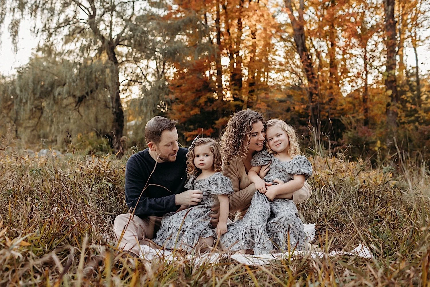 14_Central MA Fall Family Session.jpg