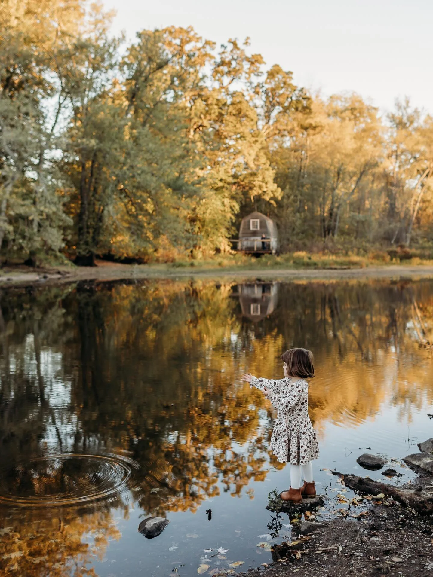 You know what one of my favorite parts of my job is?
Showing up to a location and being absolutely surprised 😒

Sometimes you location scout the day before and then show up to find the entire field mowed and you have an 11 minute panic attack before
