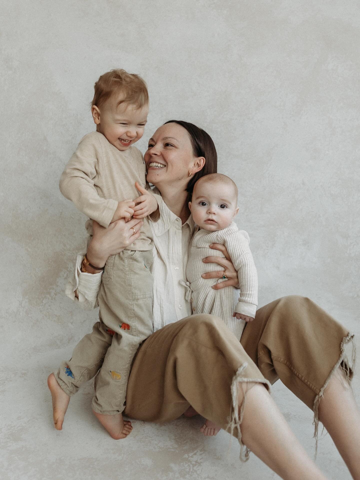 There&rsquo;s something that makes me pause, almost cringe to call myself a motherhood photographer.

Maybe it&rsquo;s the daddy&rsquo;s girl in me. Maybe it&rsquo;s because I love documenting fatherhood and parenthood and grandparenthood and really 