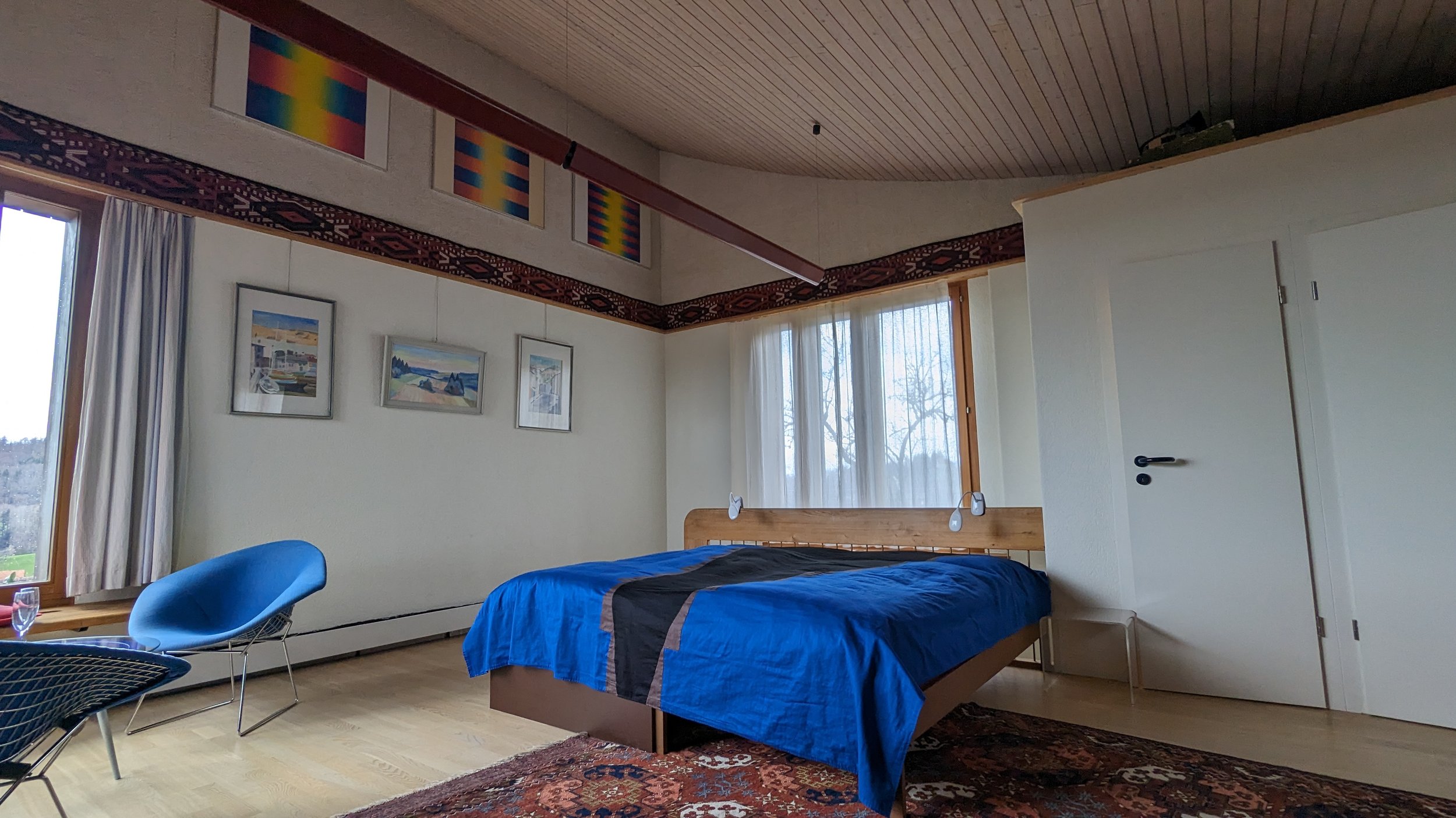 ferienwohnung-studio-interior-design-bett.jpg