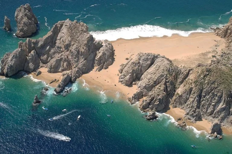 03_Lovers Beach.jpeg
