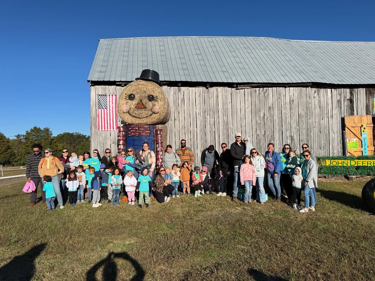 Some group photos from our field trip to Horsman Farms! #calvertnurseryschool #fieldtripfun