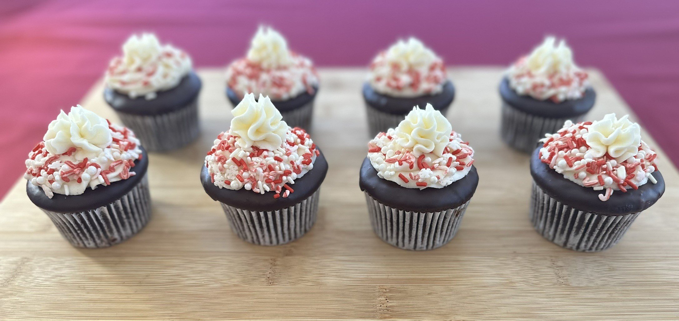 Christmas Chocolate Candy Cane Cupcakes